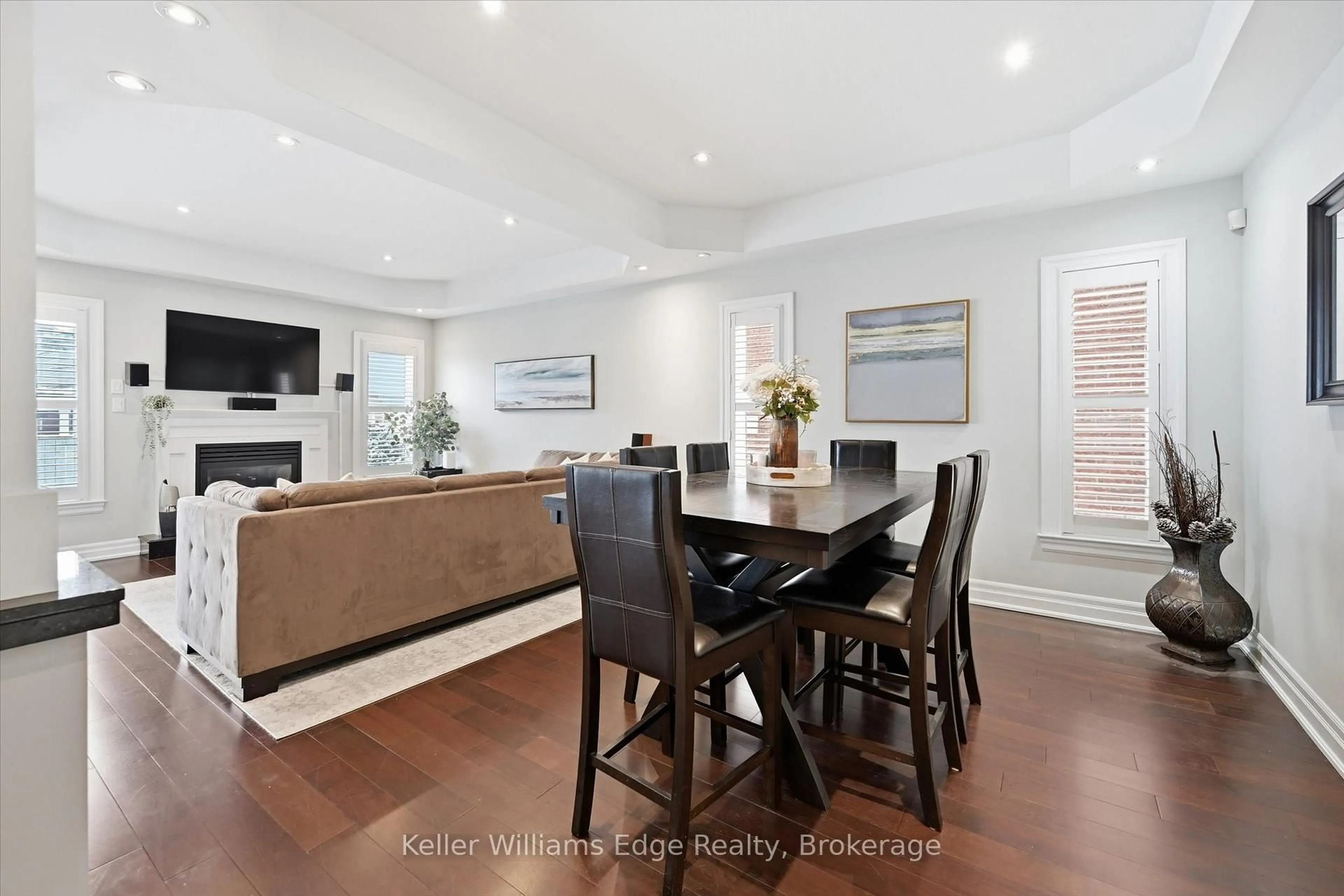 Unknown for 444 DICENZO Dr, Hamilton Ontario L9B 0B3