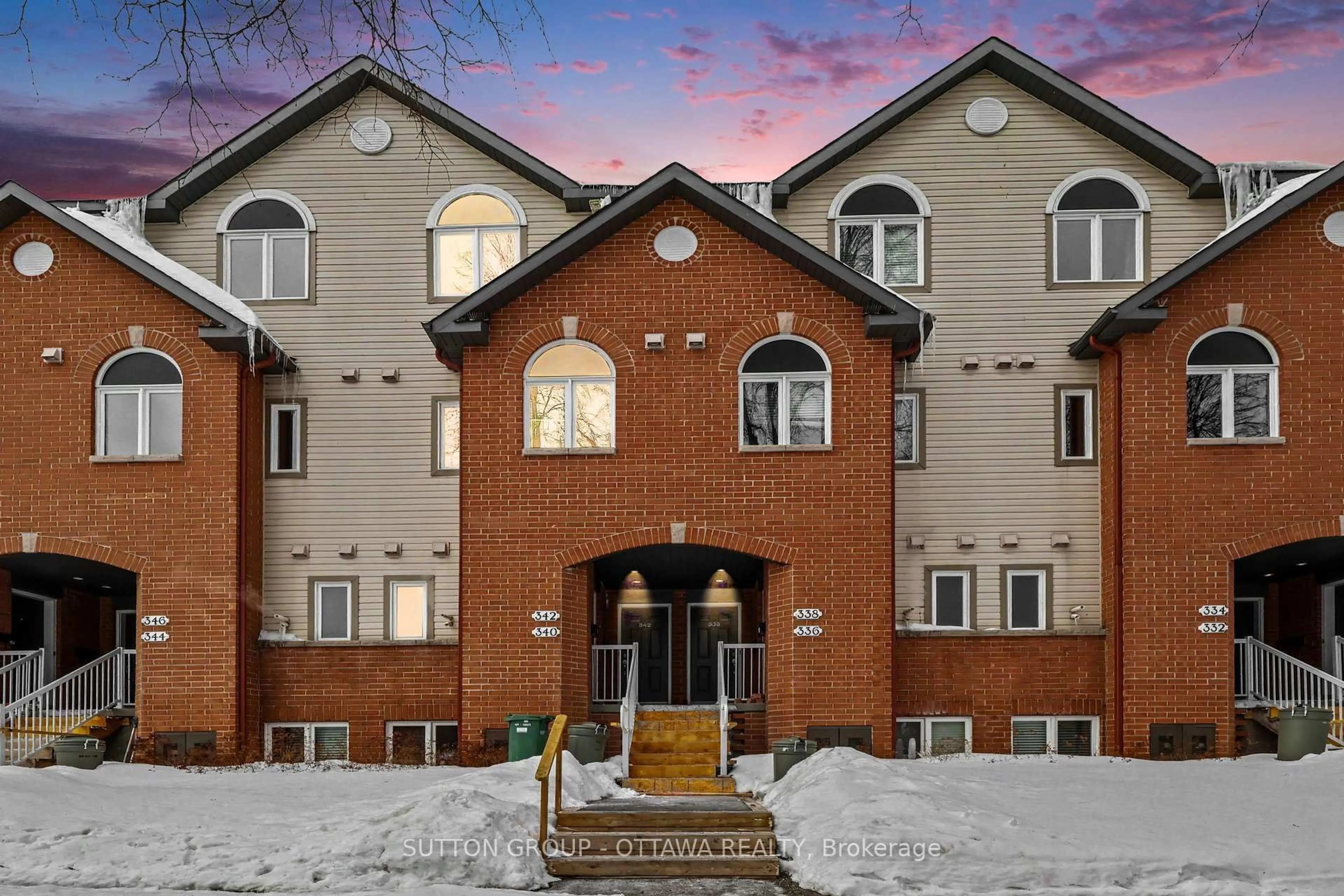 Home with brick exterior material, building for 340 London Terr, Ottawa Ontario K1K 2W3
