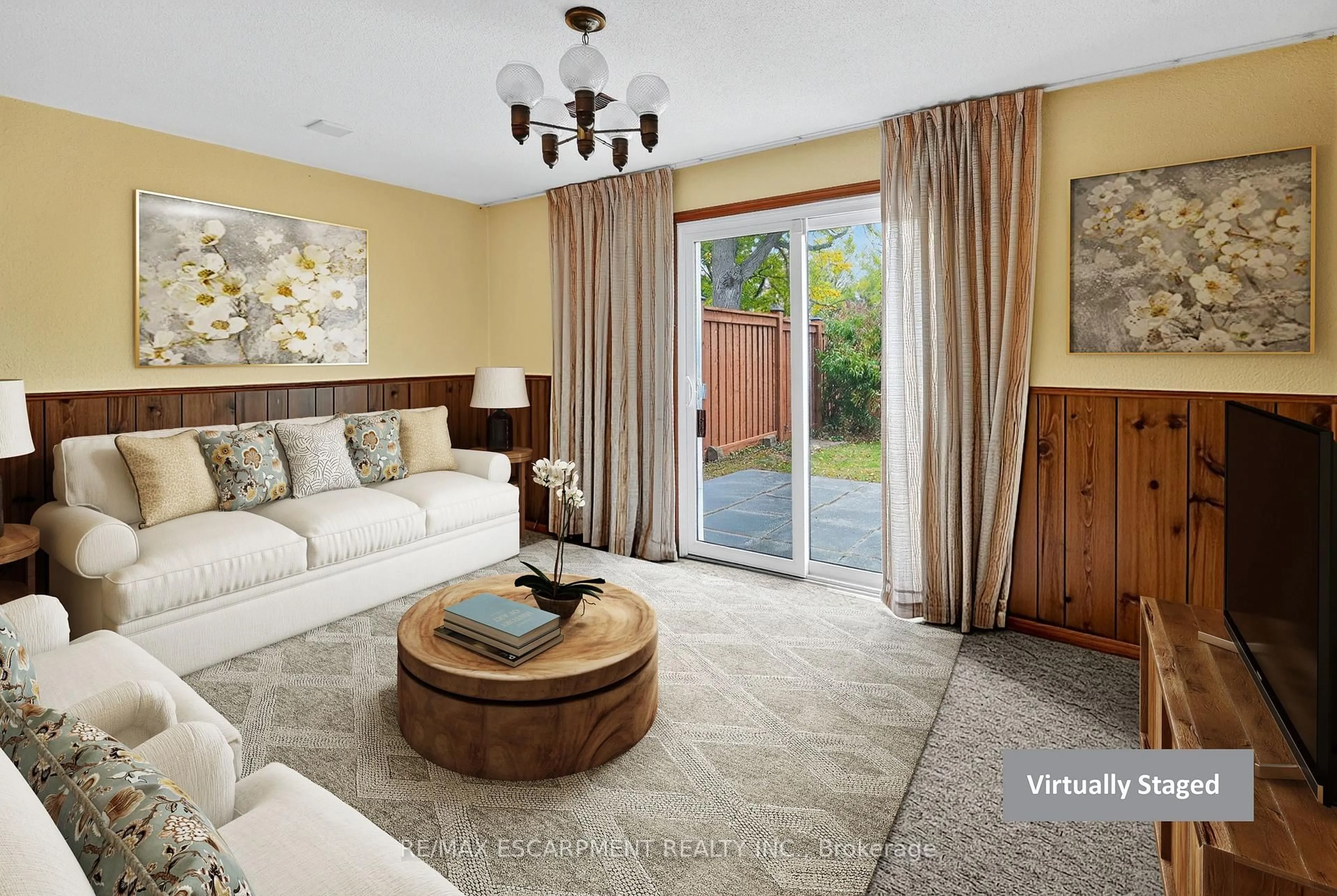 Living room with furniture, unknown for 34 Bow Valley Dr #1, Hamilton Ontario L8E 3L4