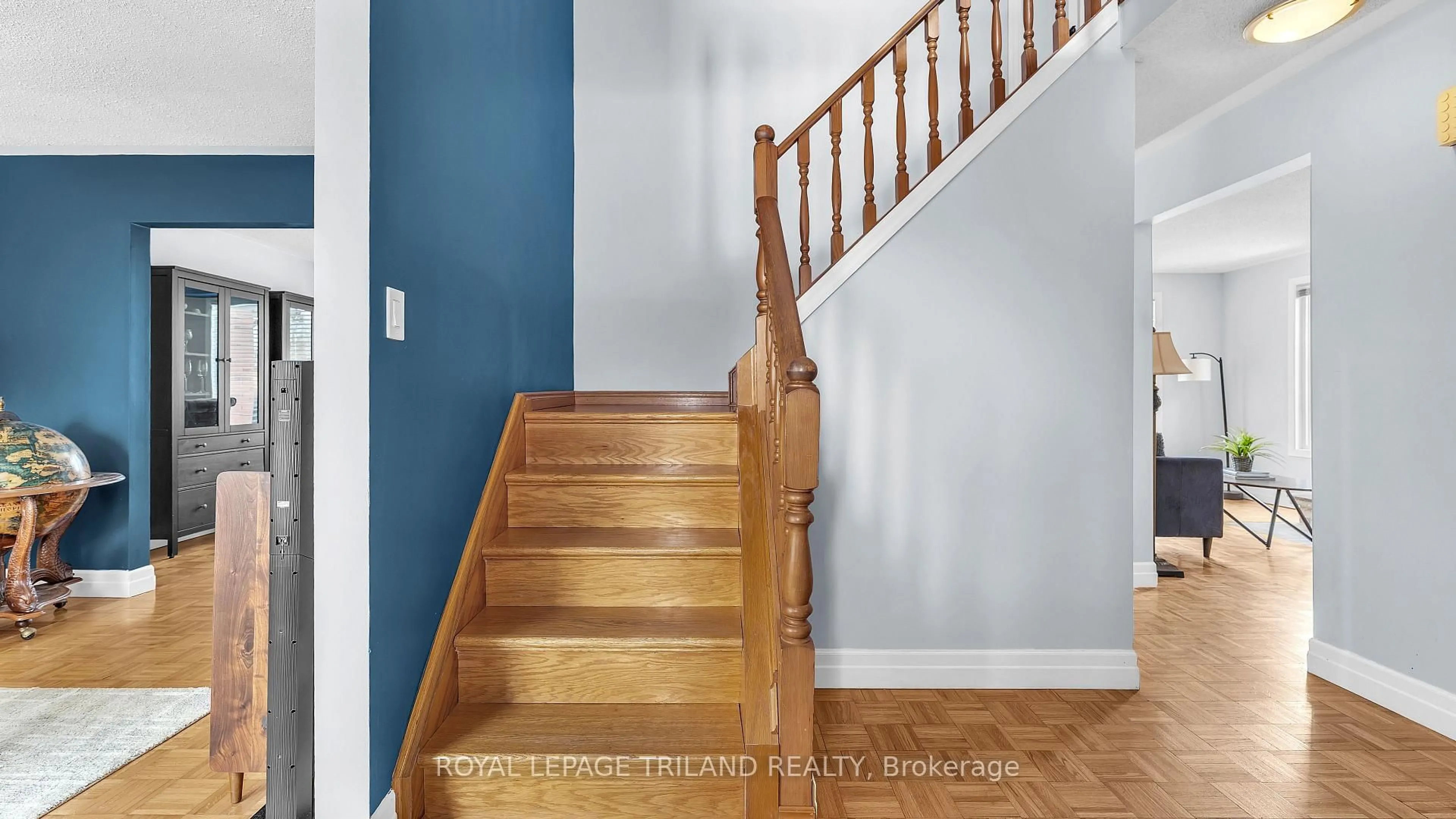 Stairs for 30 Sloane Cres, London South Ontario N6E 3A5