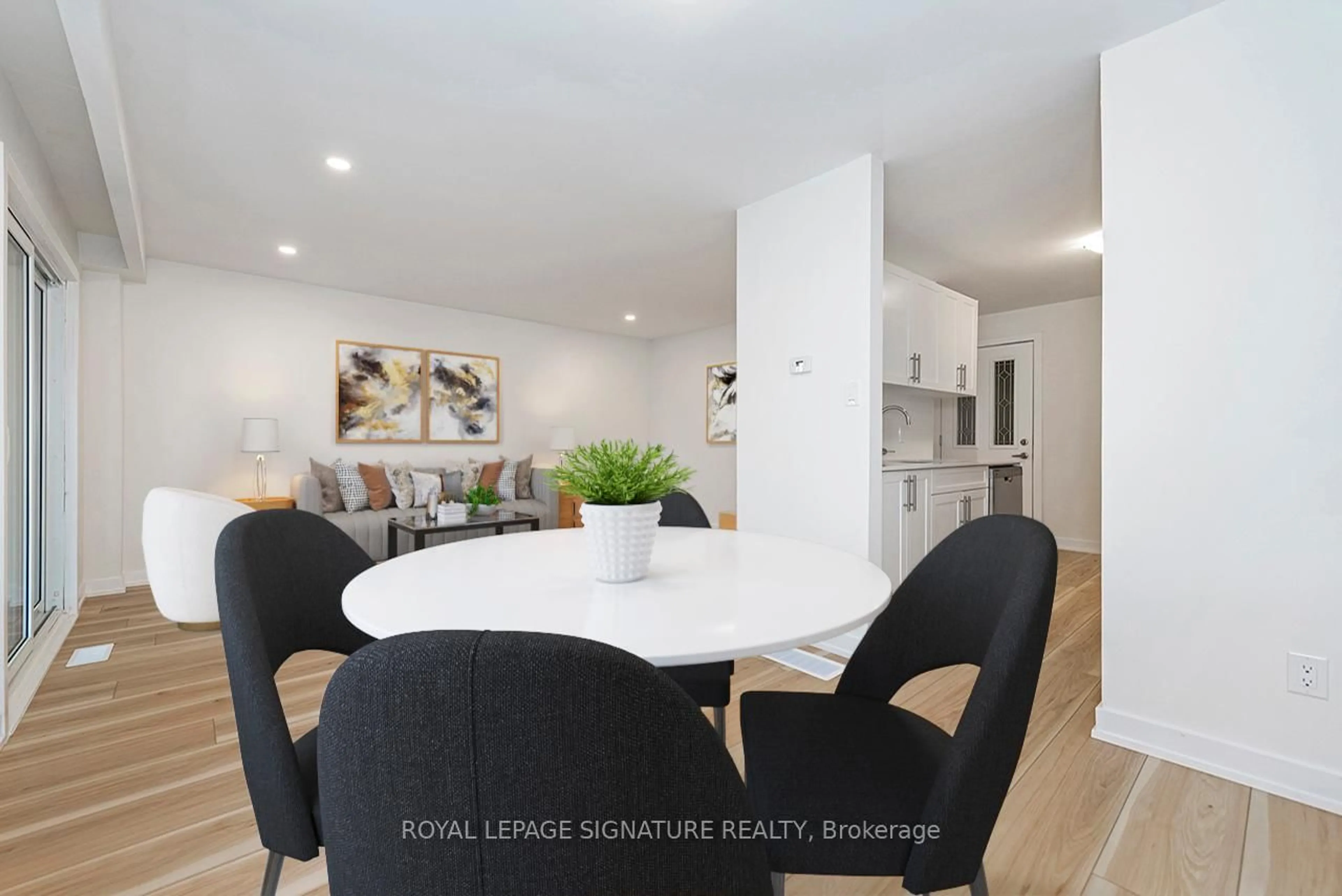 Dining room, unknown for 88 Tunbridge Cres #1, Hamilton Ontario L8W 1L3