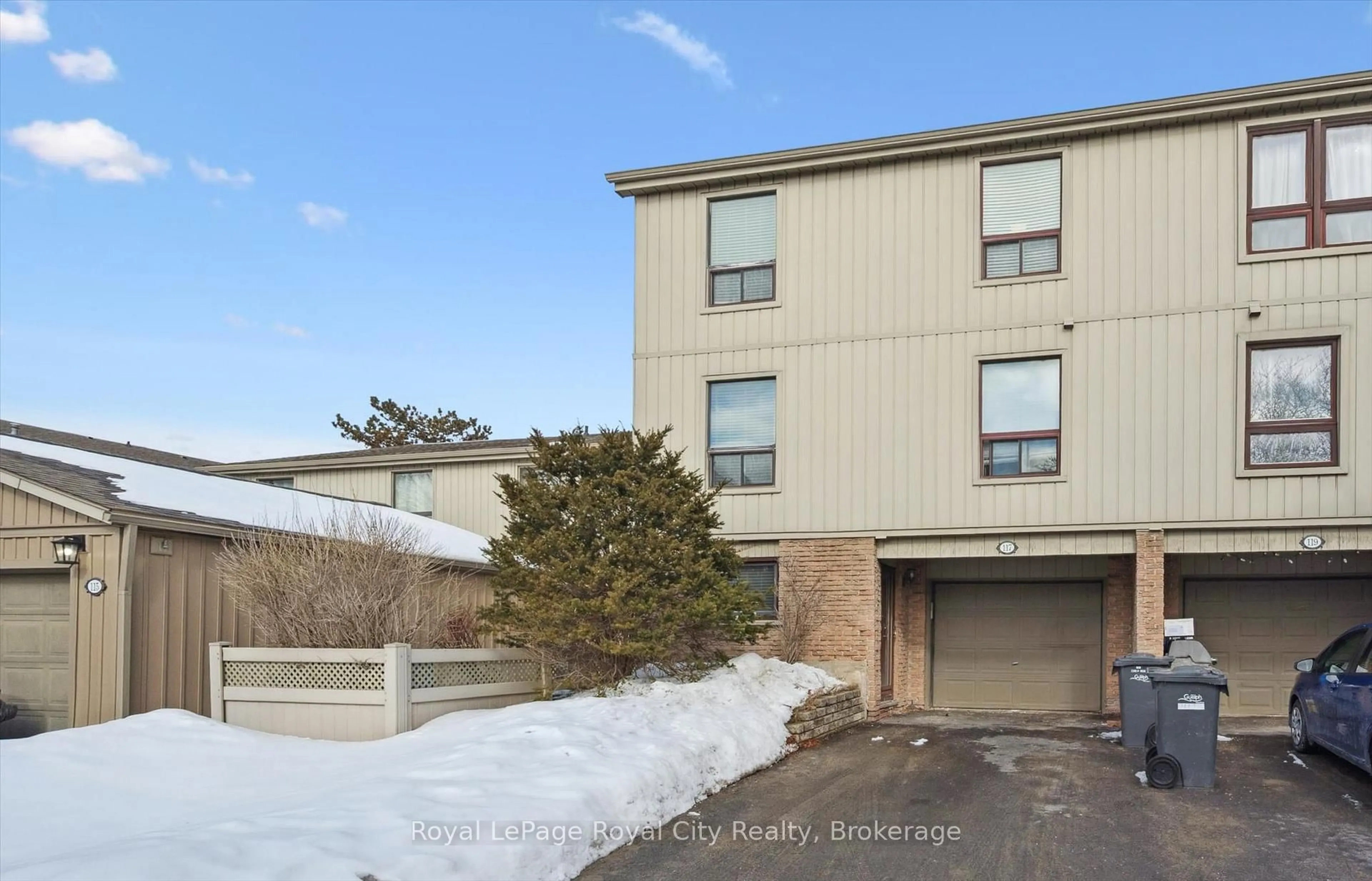 Unknown for 117 Janefield Ave #31, Guelph Ontario N1G 2L4