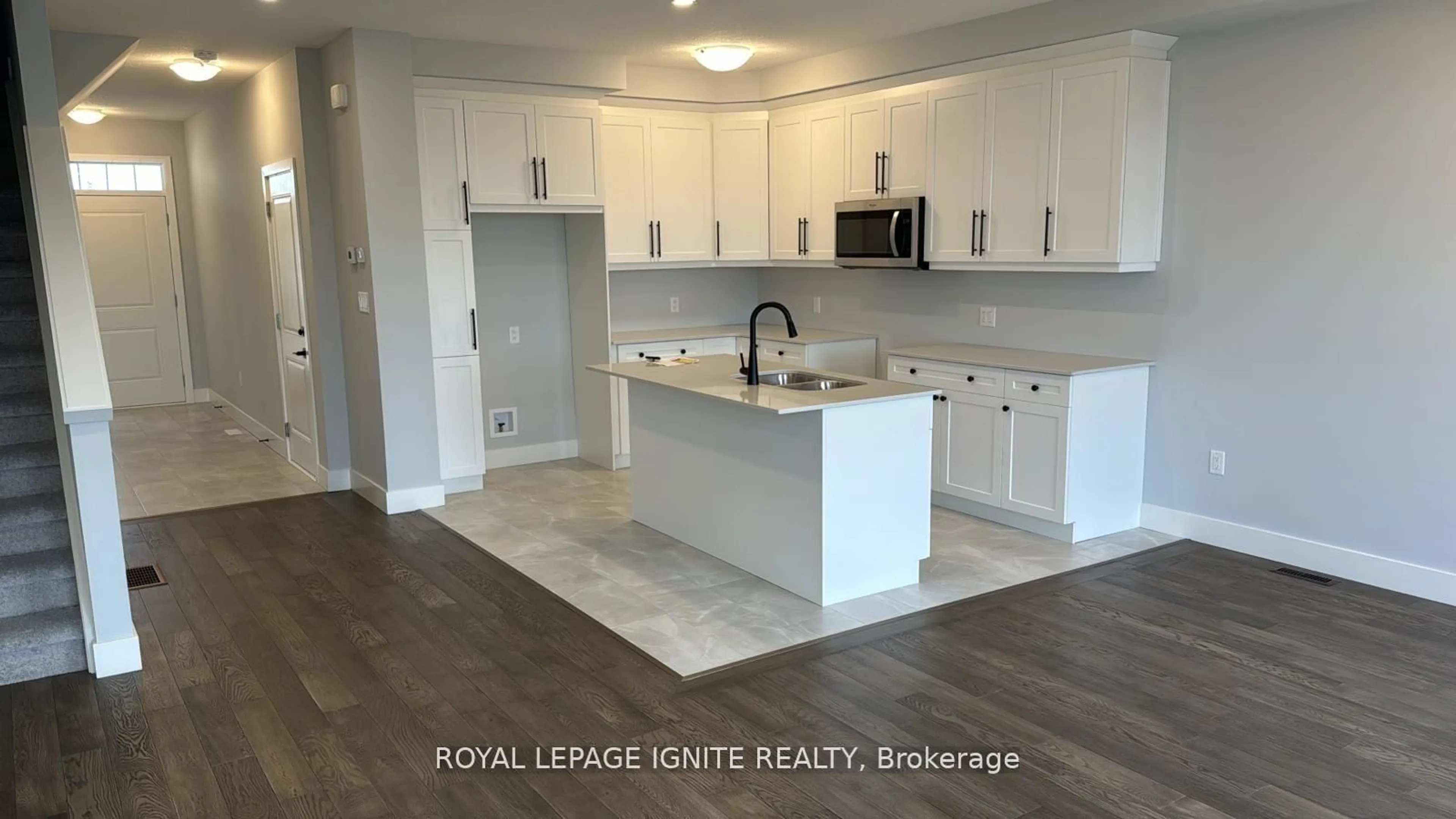 Open concept kitchen, unknown for 1960 Evans Blvd #155, London South Ontario N6M 0L4