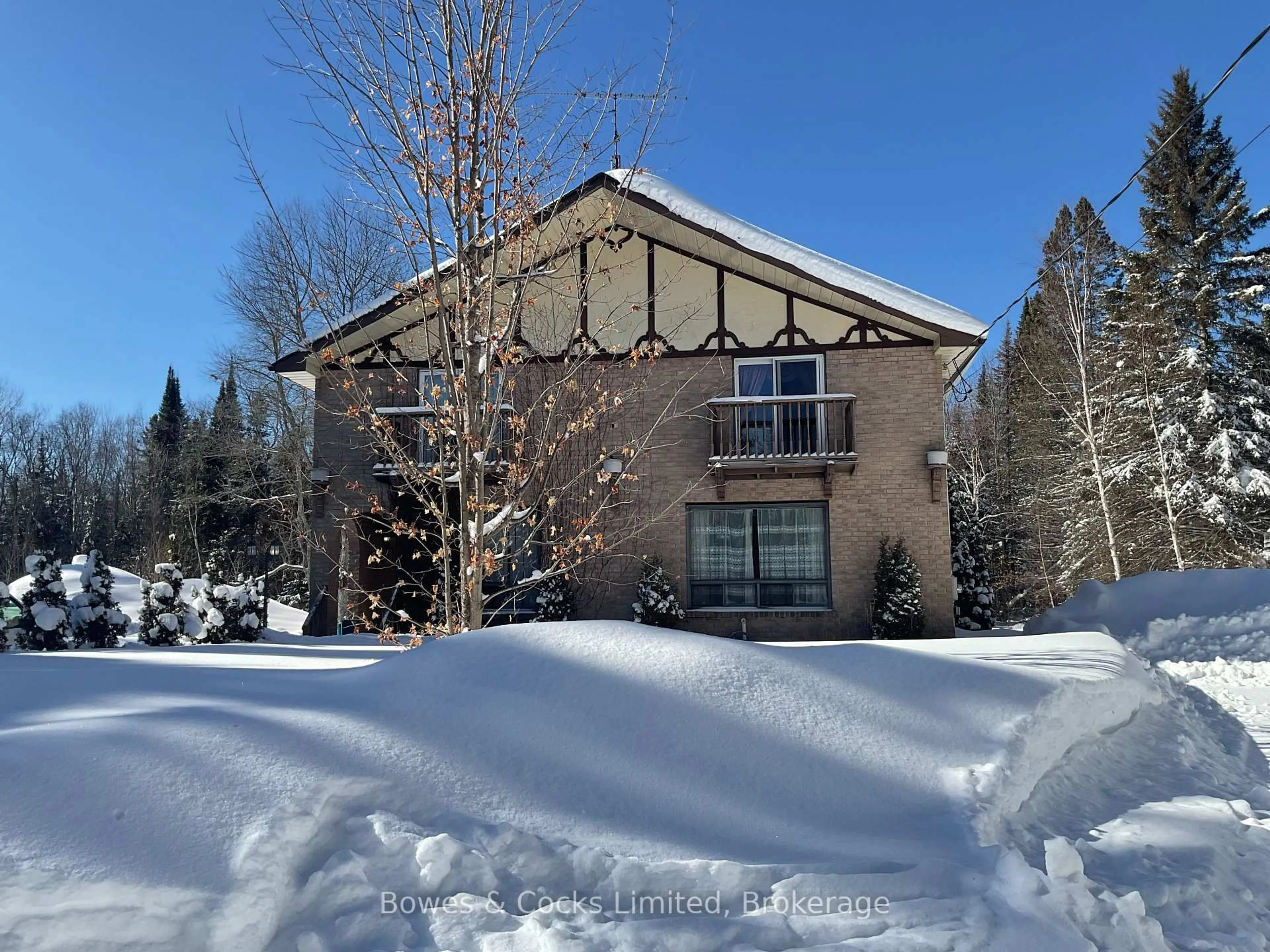 Unknown for 32045 Highway 62, Maynooth Ontario K0L 2S0