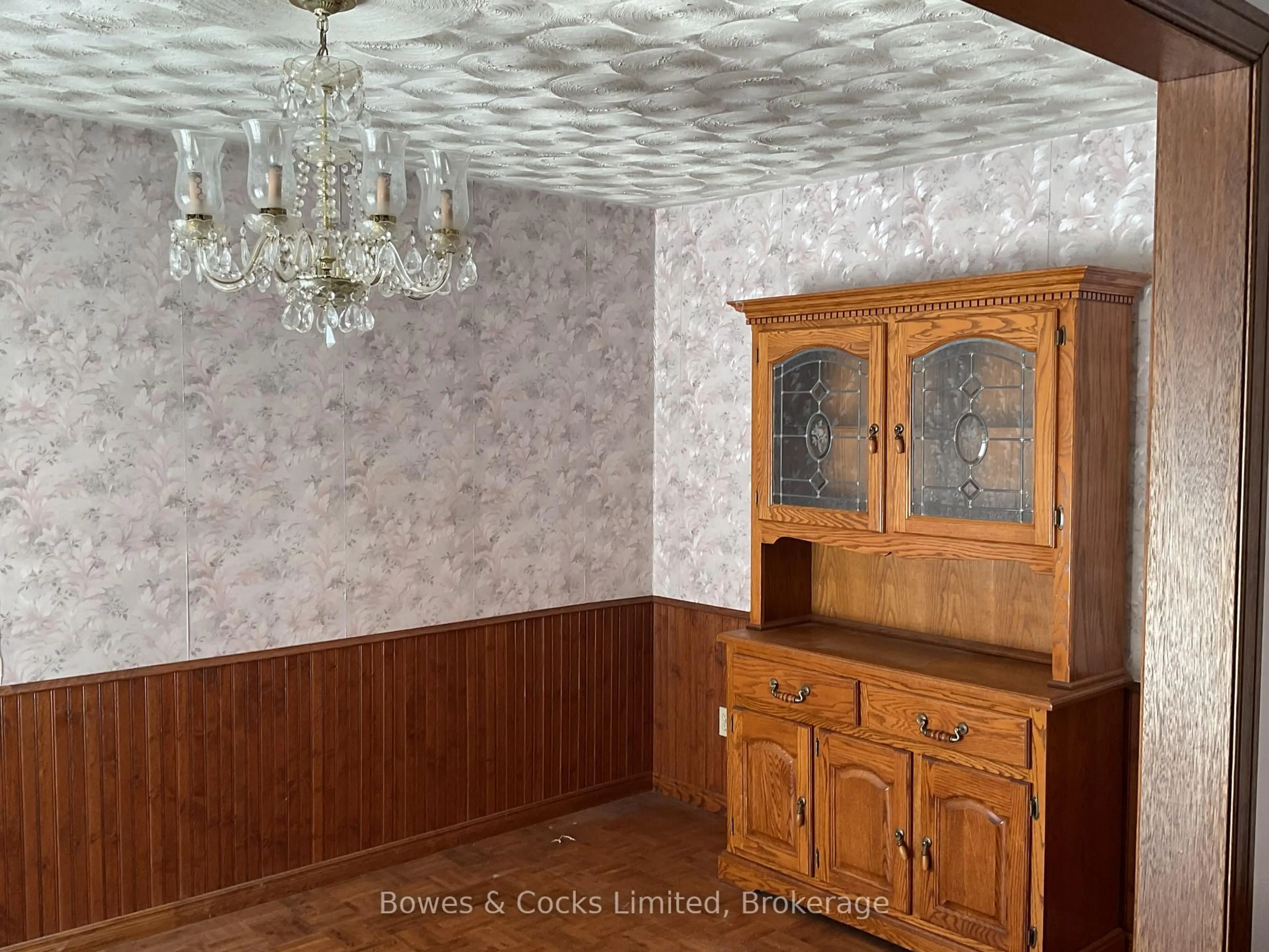 Dining room, unknown for 32045 Highway 62, Maynooth Ontario K0L 2S0