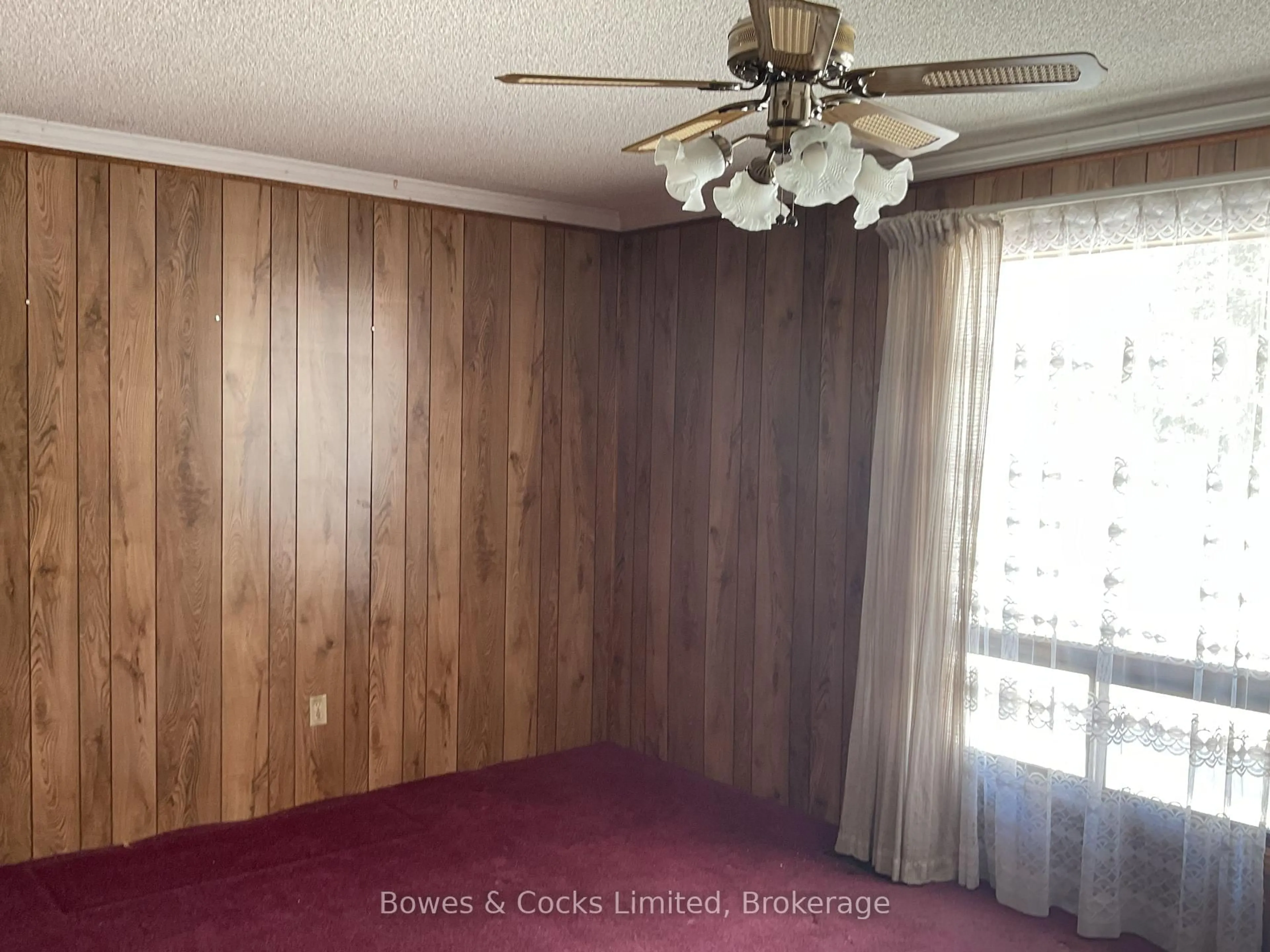 A pic of a room for 32045 Highway 62, Maynooth Ontario K0L 2S0