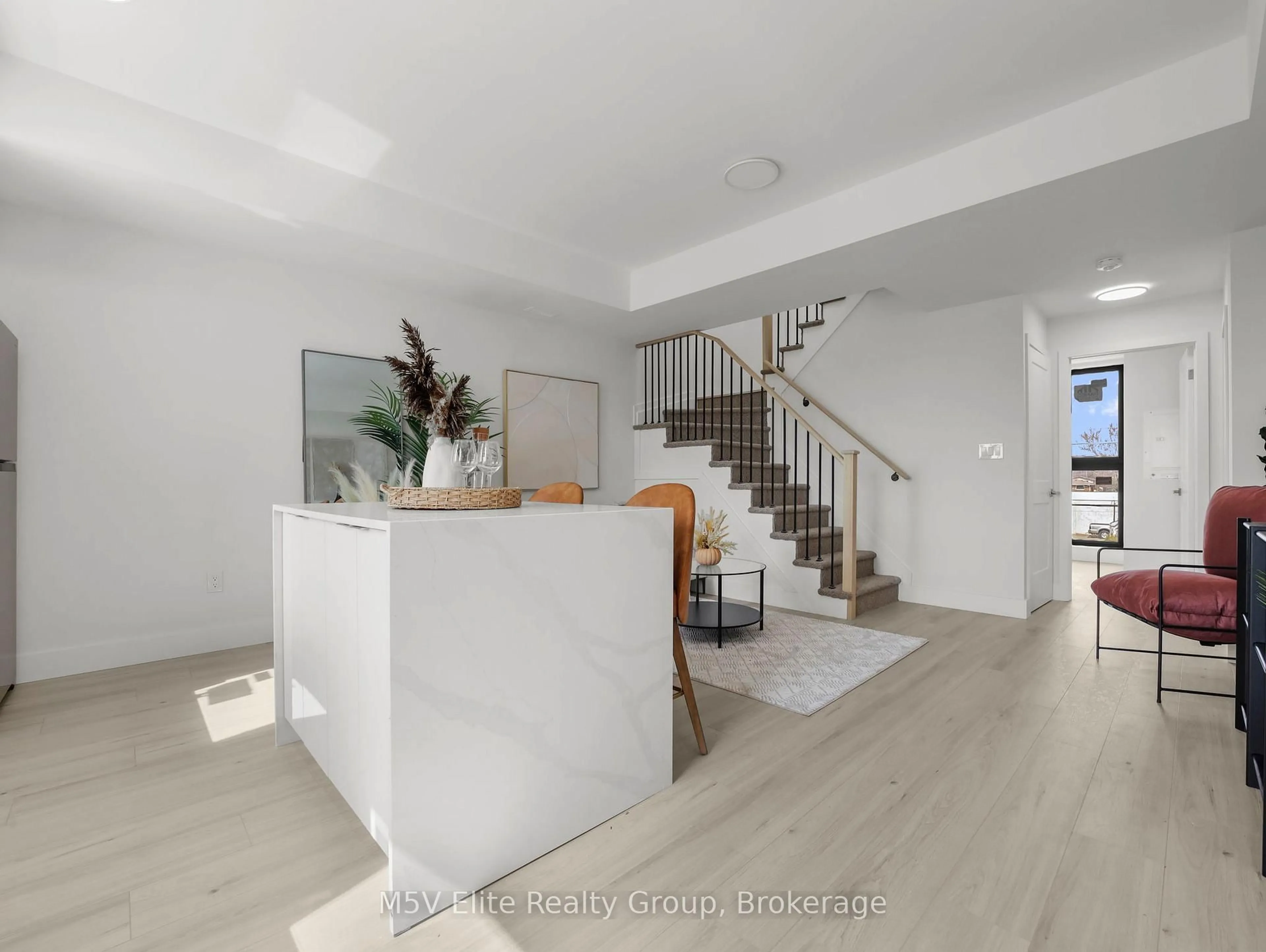 Unknown for 7277 Wilson Cres #303, Niagara Falls Ontario L2G 4R8