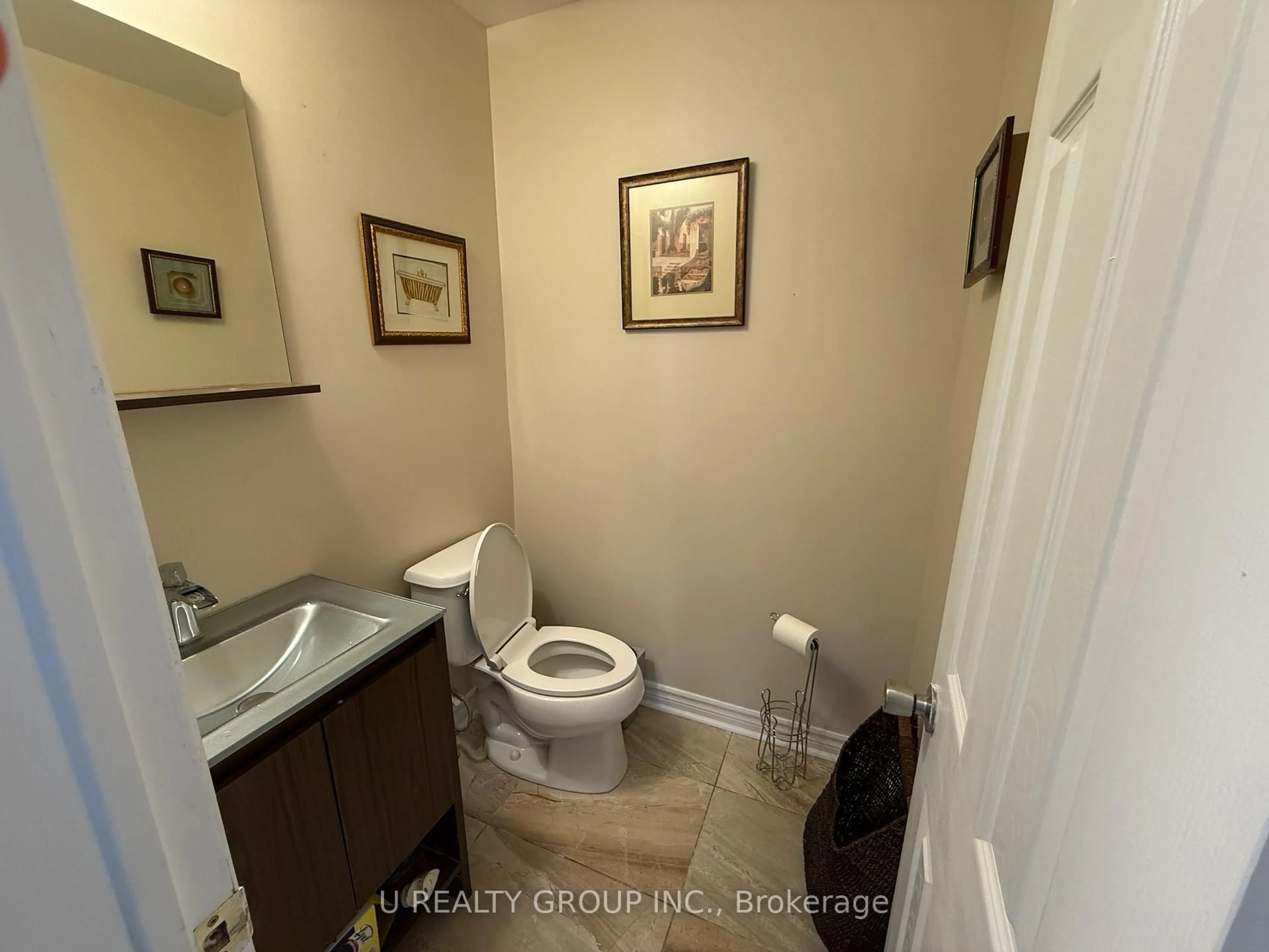 Standard bathroom, unknown for 365 Lefebvre Way, Orleans Ontario K1E 2W5