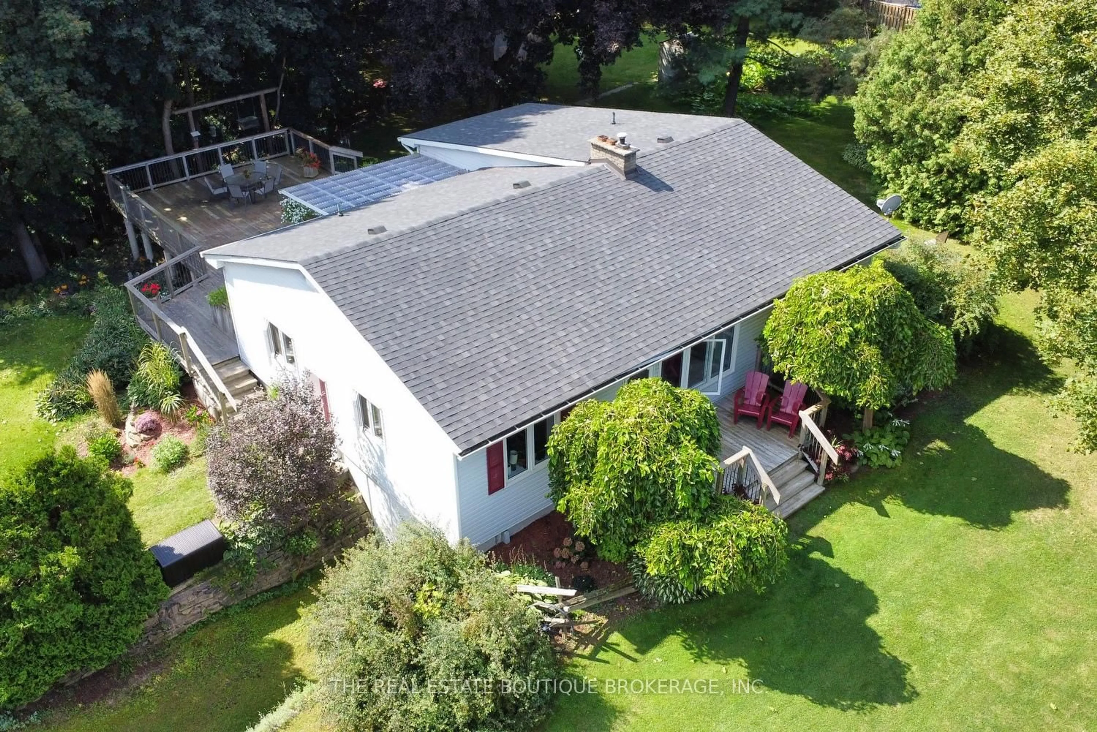 A pic from outside/outdoor area/front of a property/back of a property/a pic from drone, unknown for 1966 Concession 2, Hamilton Ontario L0R 1T0