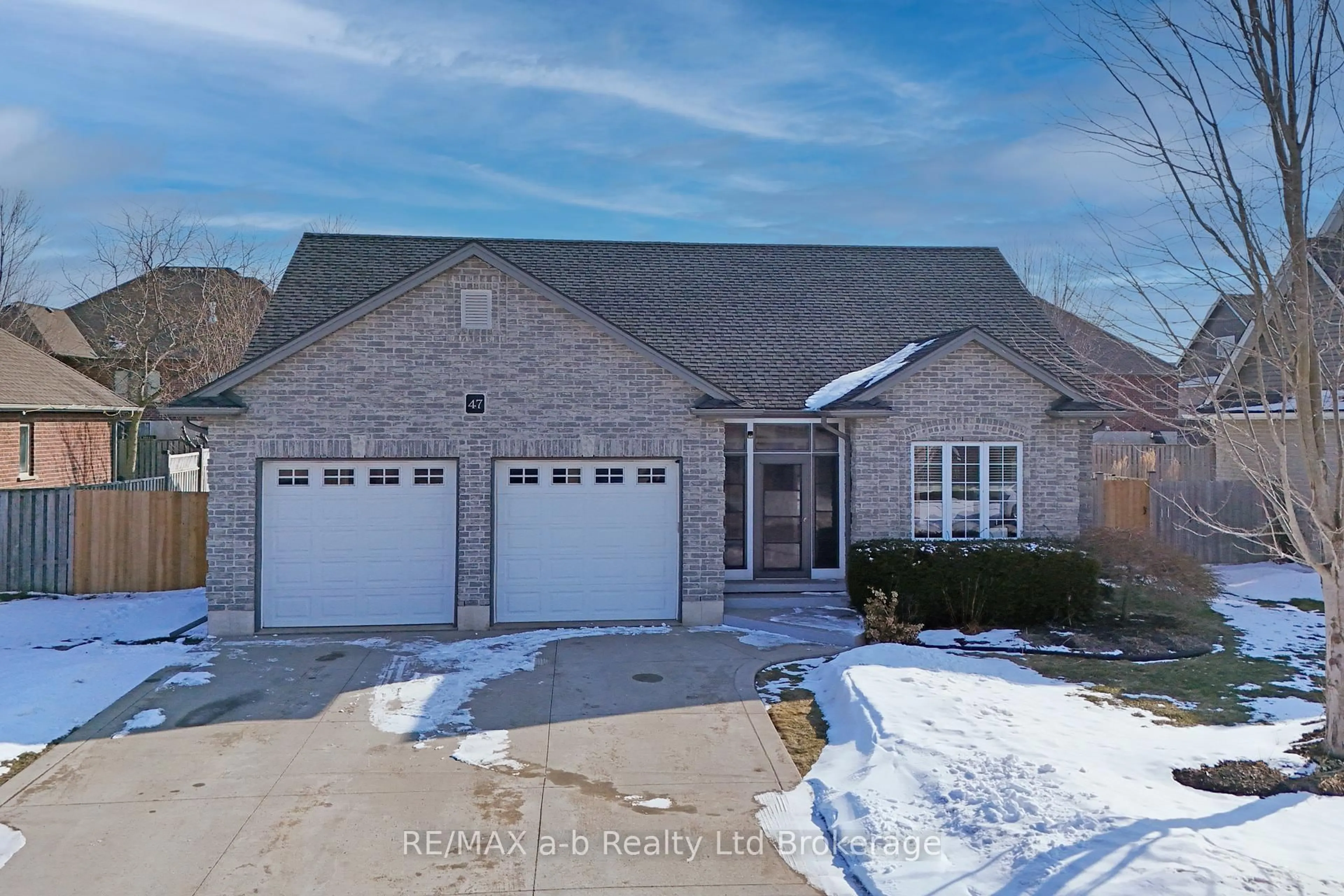 Home with brick exterior material, street for 47 Graydon Dr, South-West Oxford Ontario N0J 1N0