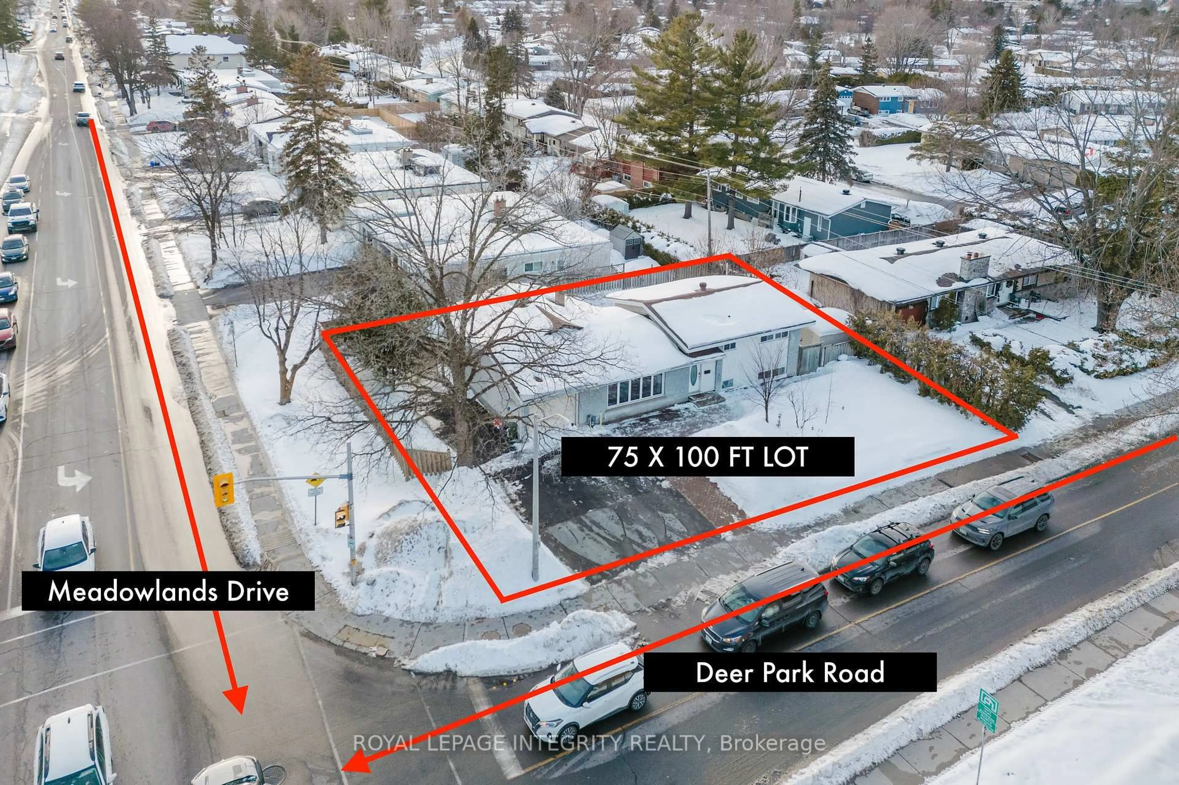 A pic from outside/outdoor area/front of a property/back of a property/a pic from drone, street for 1197 Deer Park Rd, Ottawa Ontario K2E 6H5