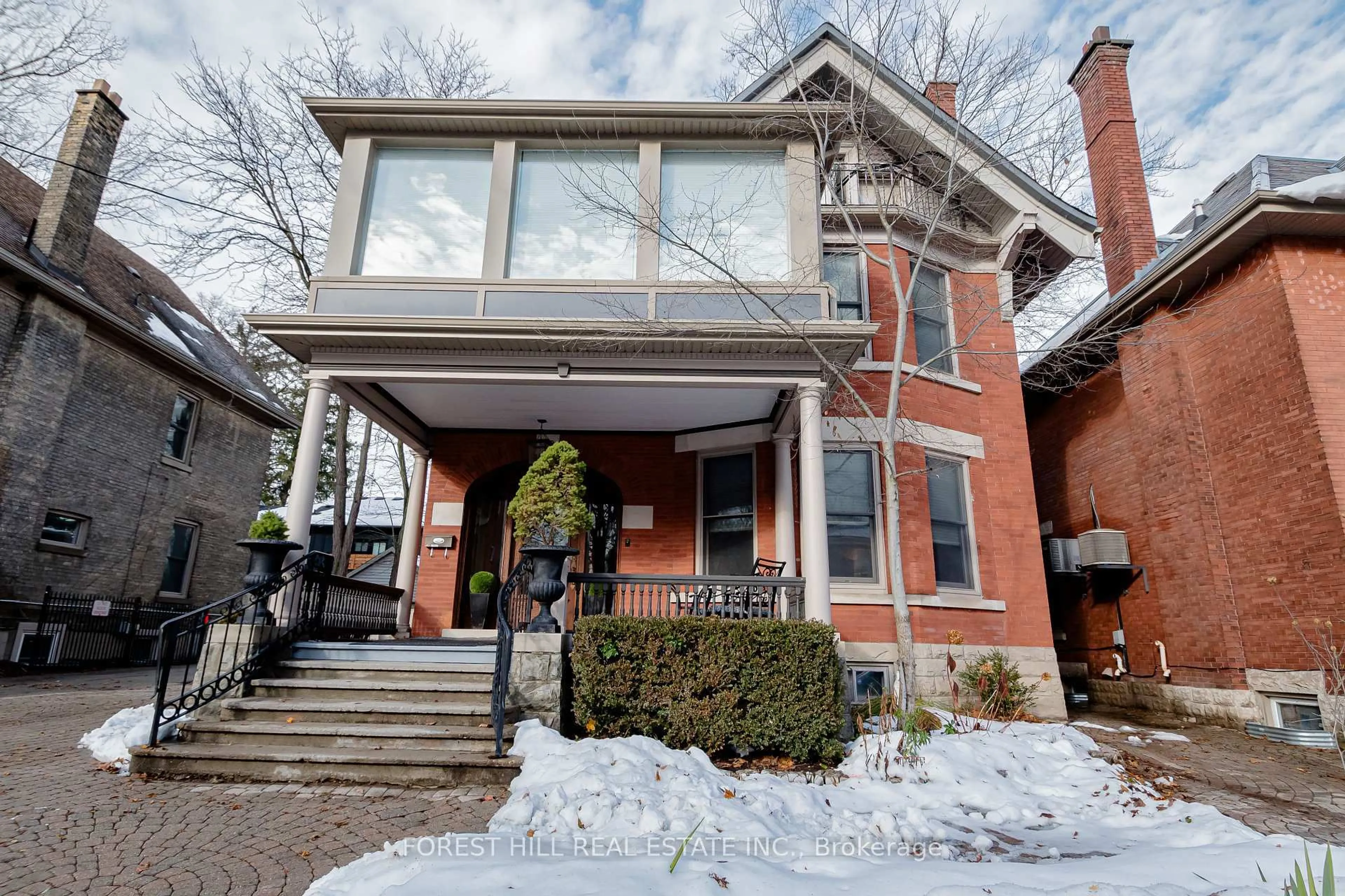 Home with brick exterior material, street for 98 Central Ave, London East Ontario N6A 1M4