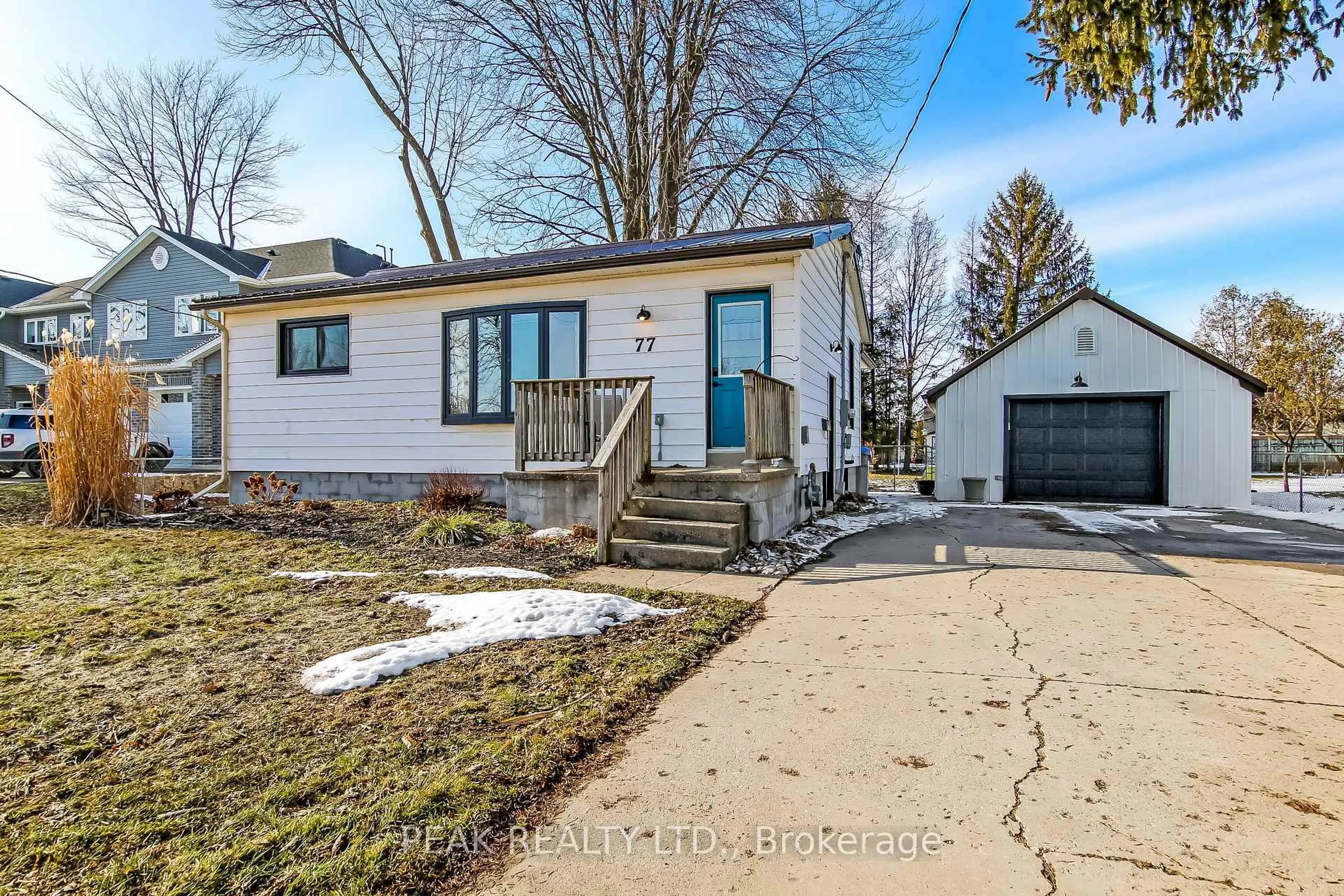 Unknown for 77 Doune St, Strathroy-Caradoc Ontario N7G 1M1