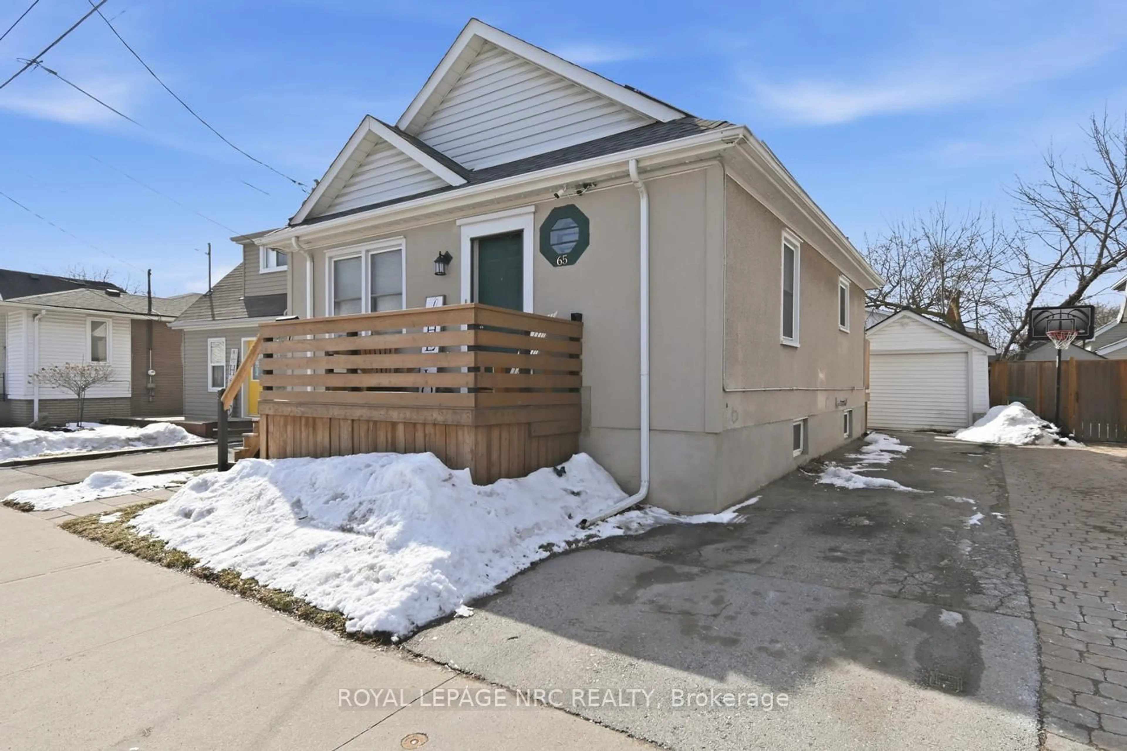 Unknown for 65 St George St, St. Catharines Ontario L2M 5P5