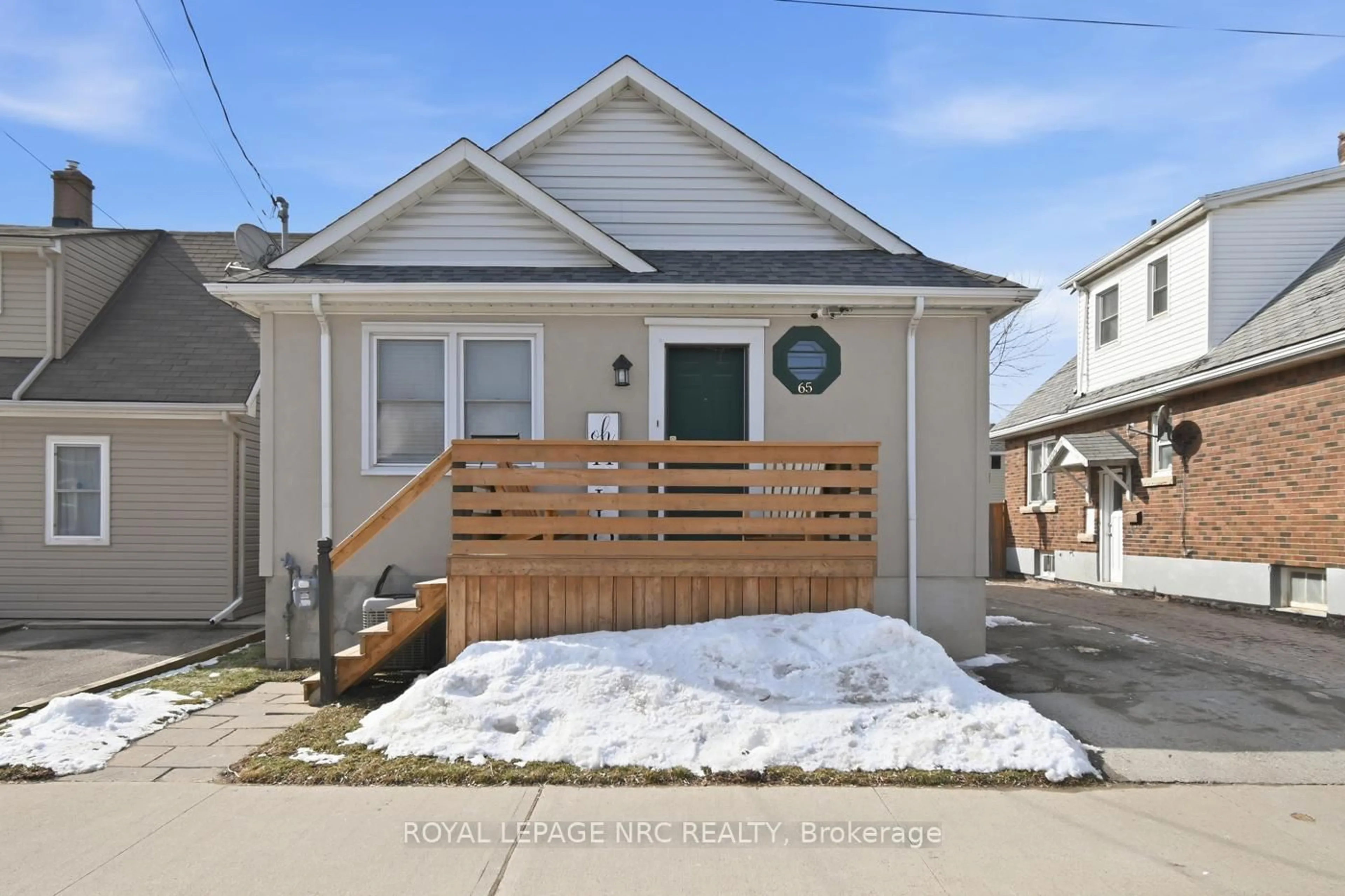 Unknown for 65 St George St, St. Catharines Ontario L2M 5P5