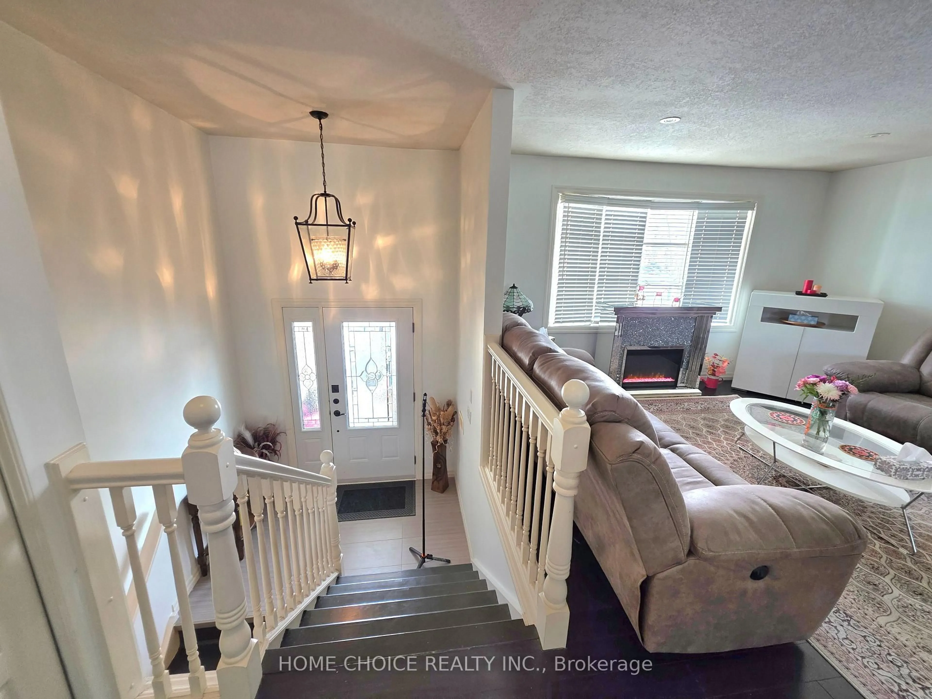 Unknown for 637 Pineridge Rd, Waterloo Ontario N2L 5N6