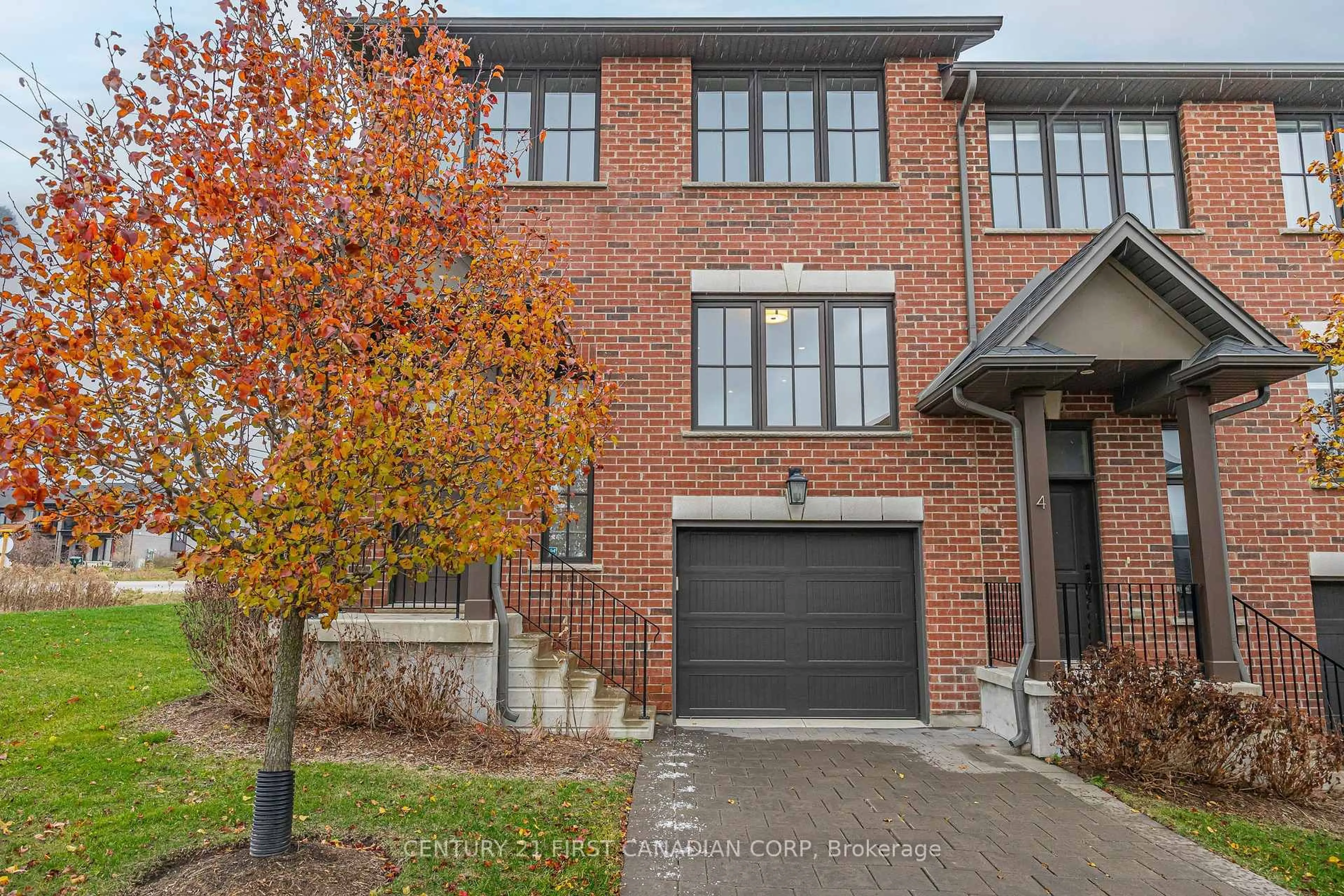 Home with brick exterior material, street for 555 Sunningdale Rd #2, London North Ontario N5X 4B3