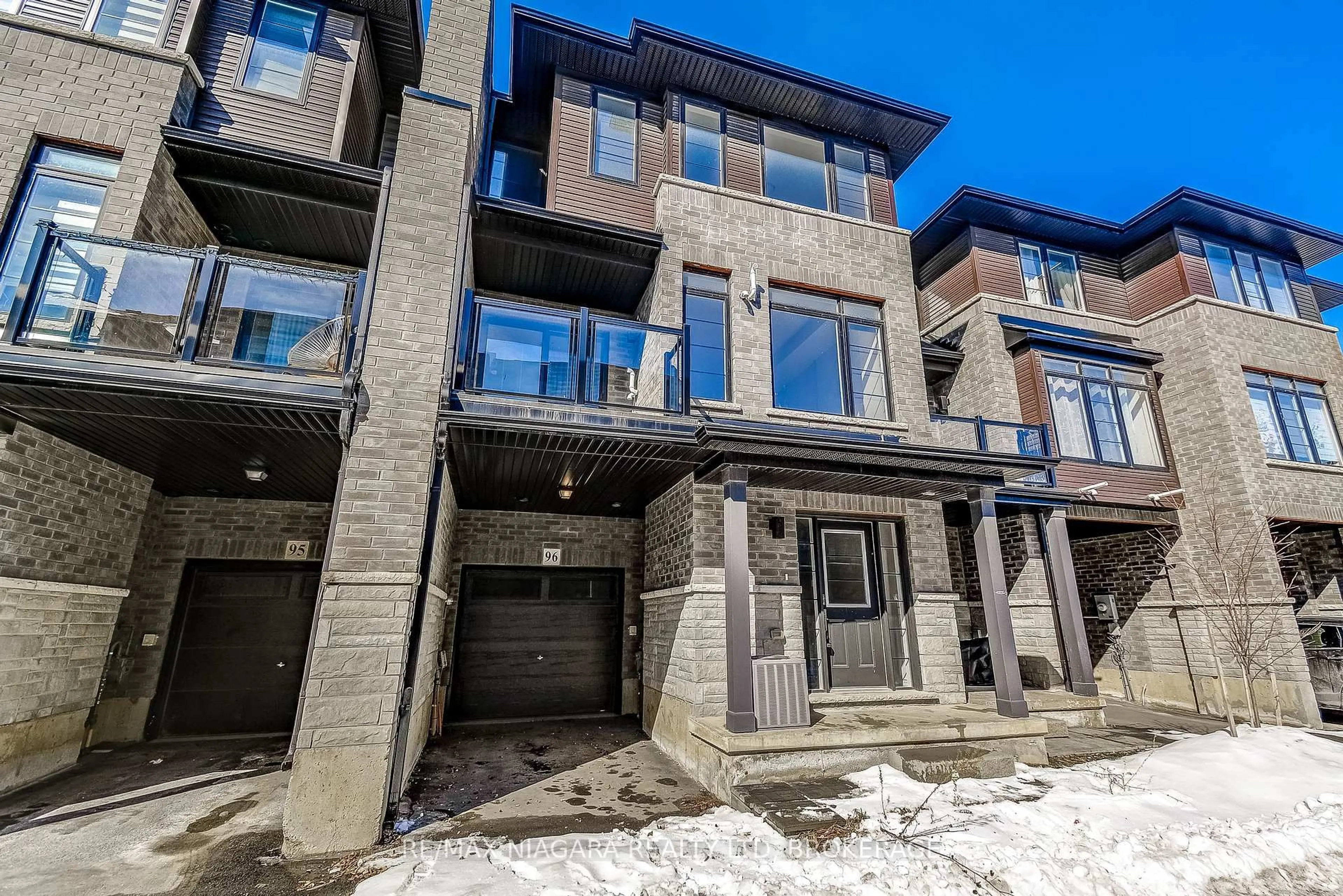 Unknown for 461 Blackburn St #96, Brantford Ontario N3T 0W9