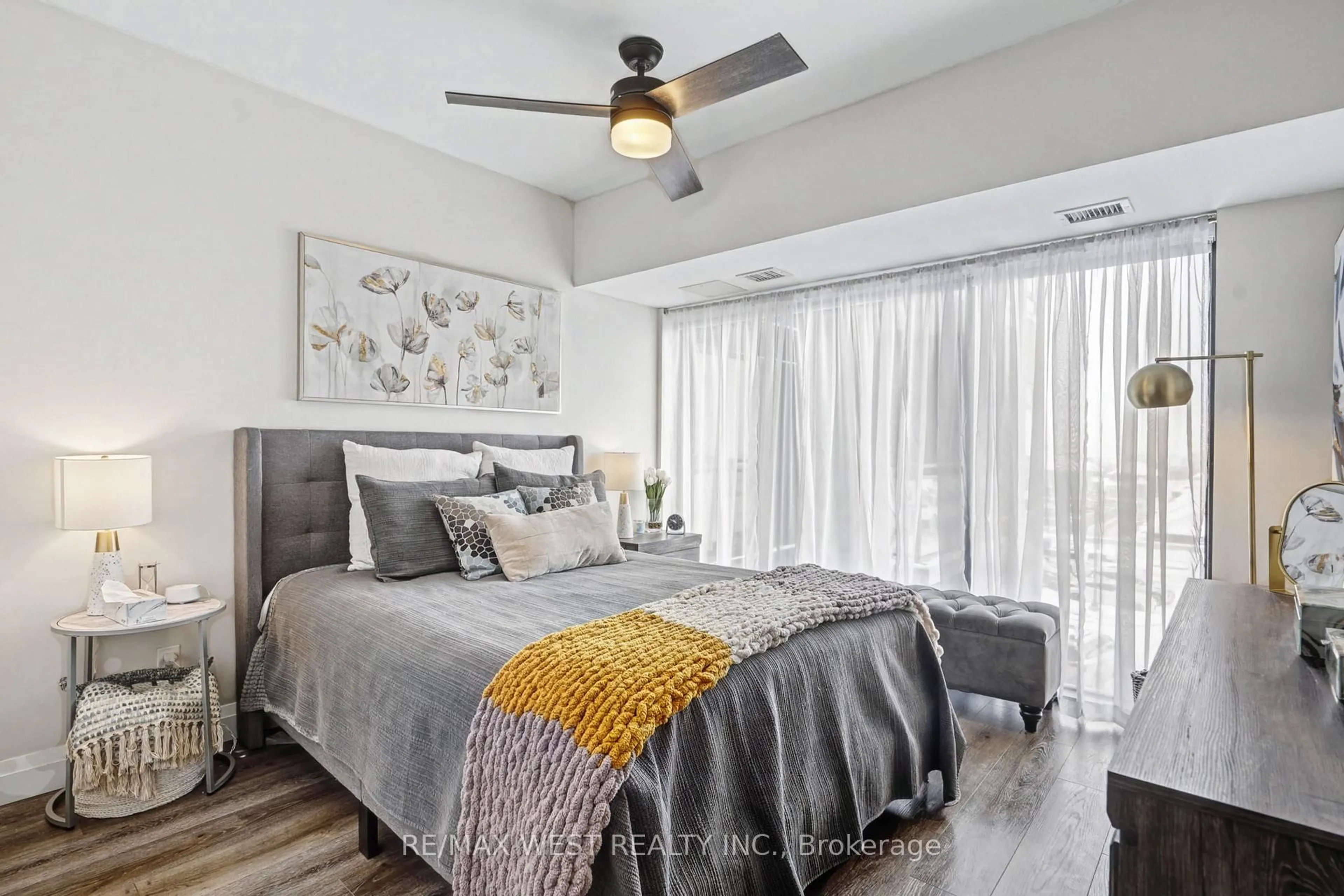 Bedroom with bed, unknown for 332 GOSLING Gdns #308, Guelph Ontario N1L 1G7