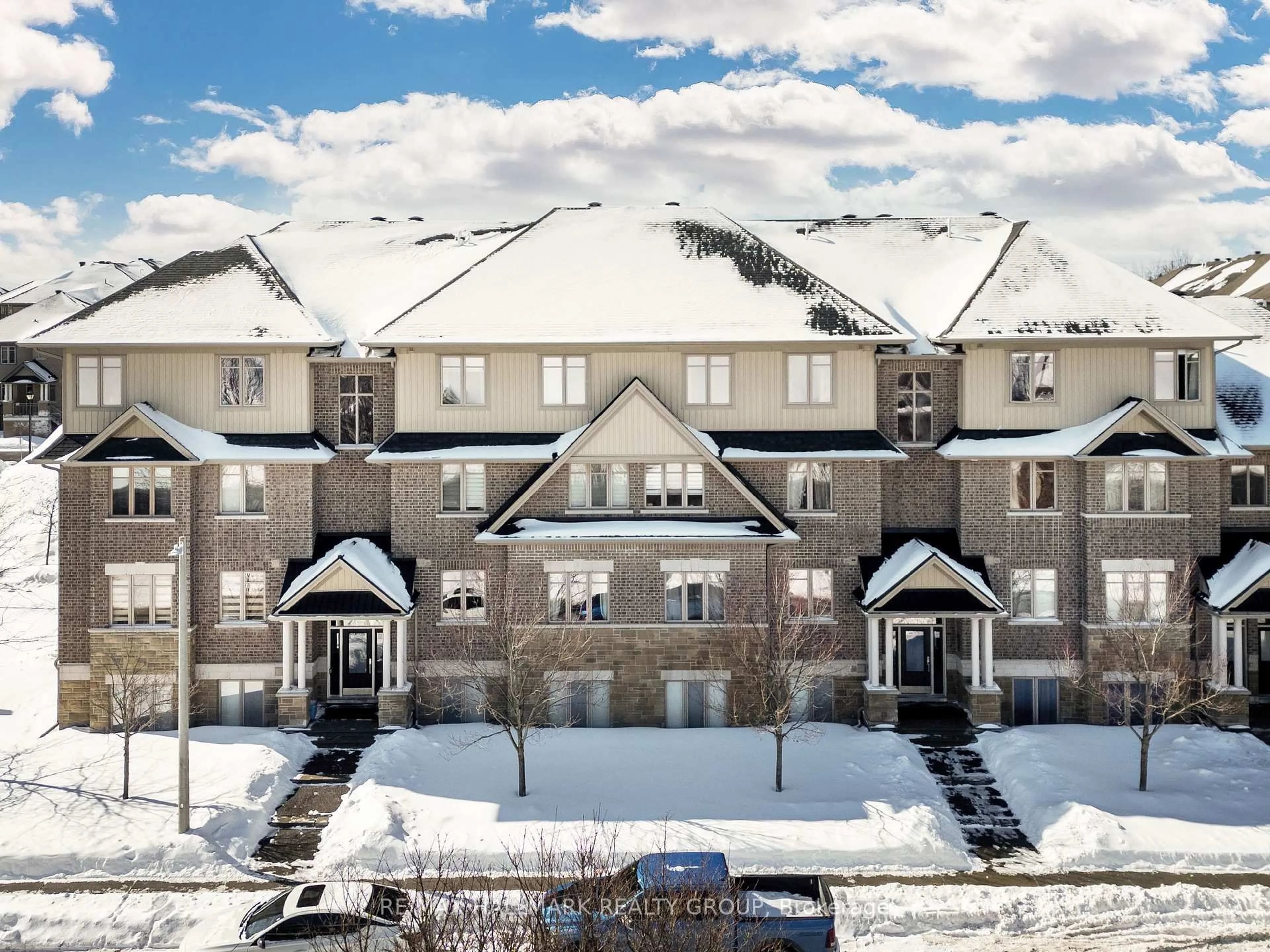 A pic from outside/outdoor area/front of a property/back of a property/a pic from drone, mountain view for 170 Hornchurch Lane #C, Ottawa Ontario K2J 2T3