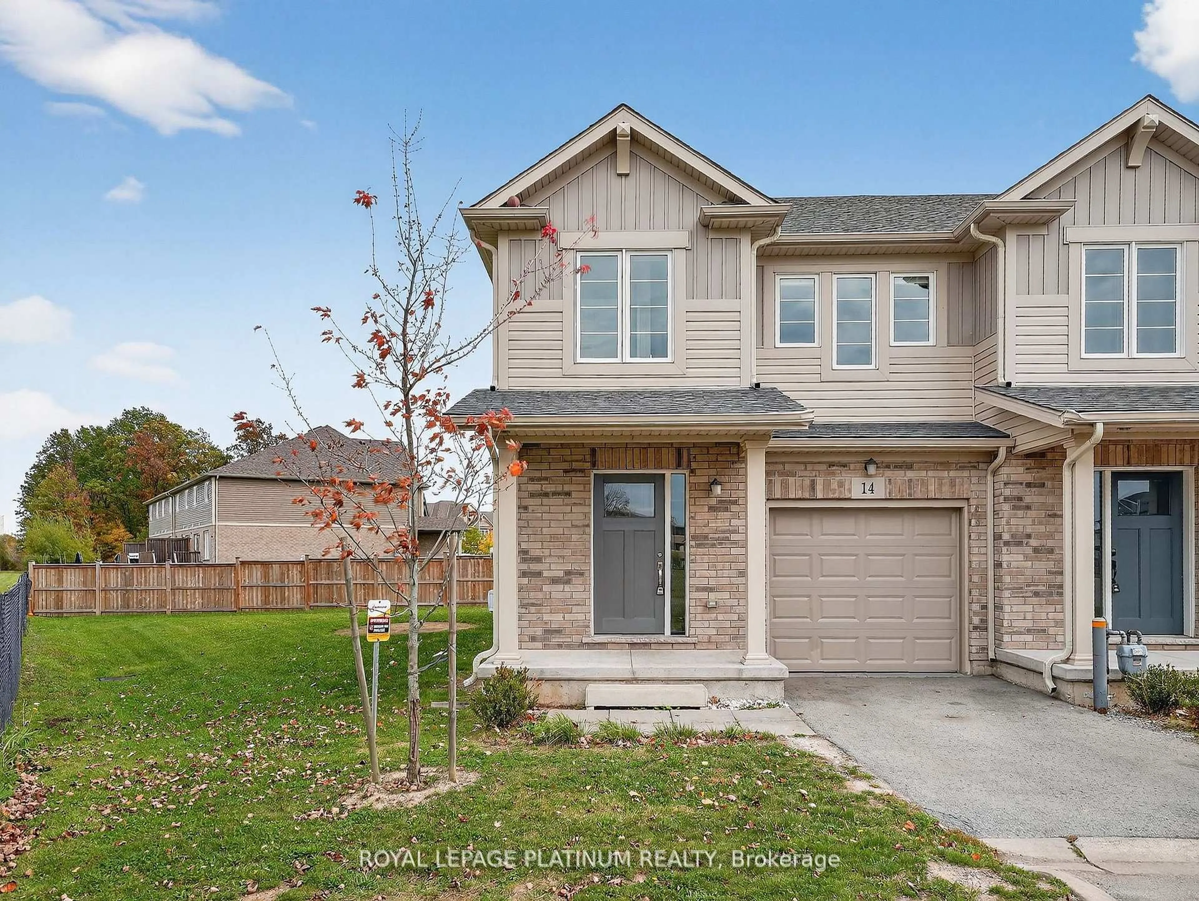 Home with brick exterior material, street for 7945 Oldfield Rd #14, Niagara Falls Ontario L2G 0Z4