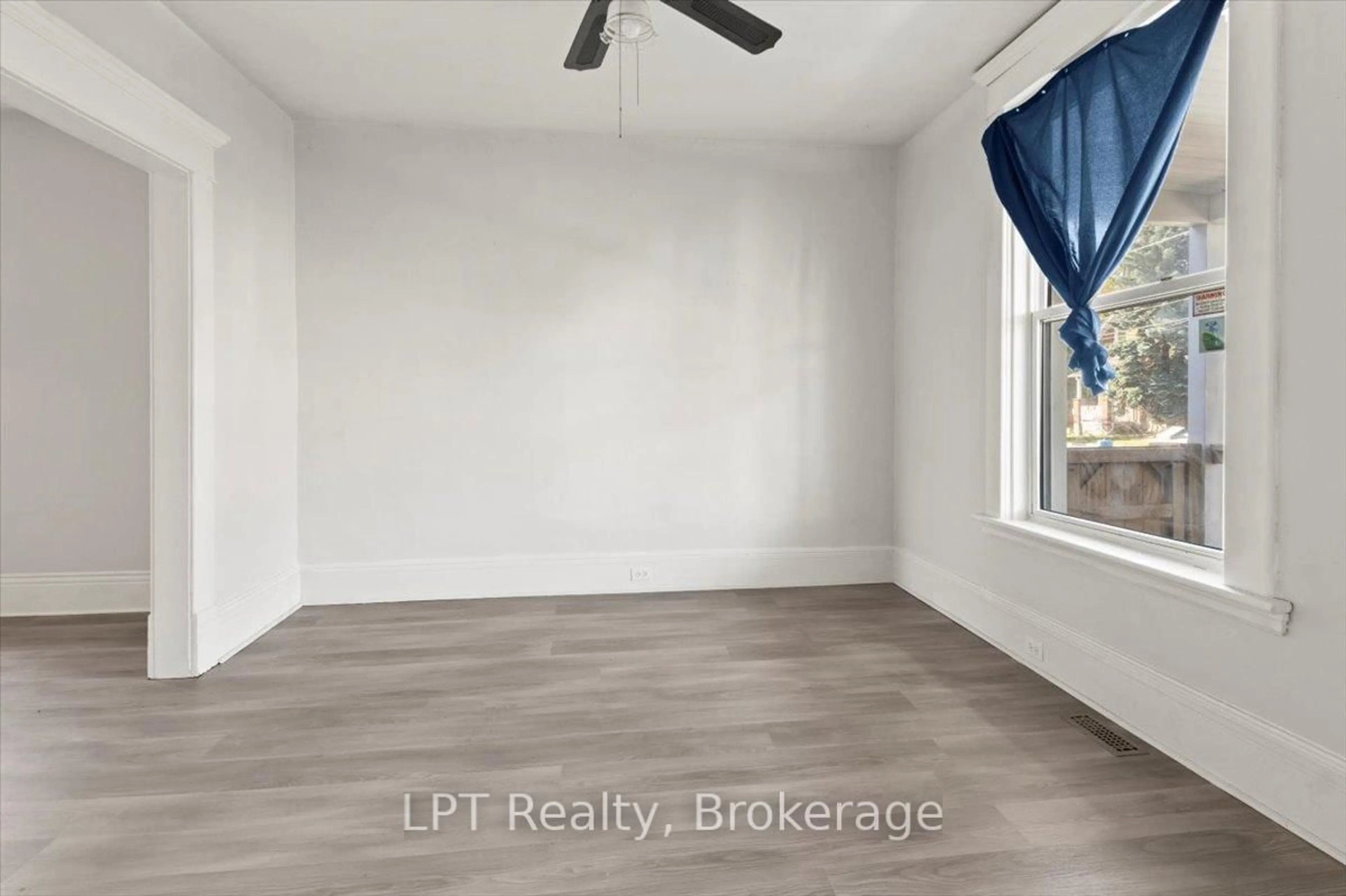 A pic of a room for 650 Armour Rd, Peterborough Ontario K9H 1Z4