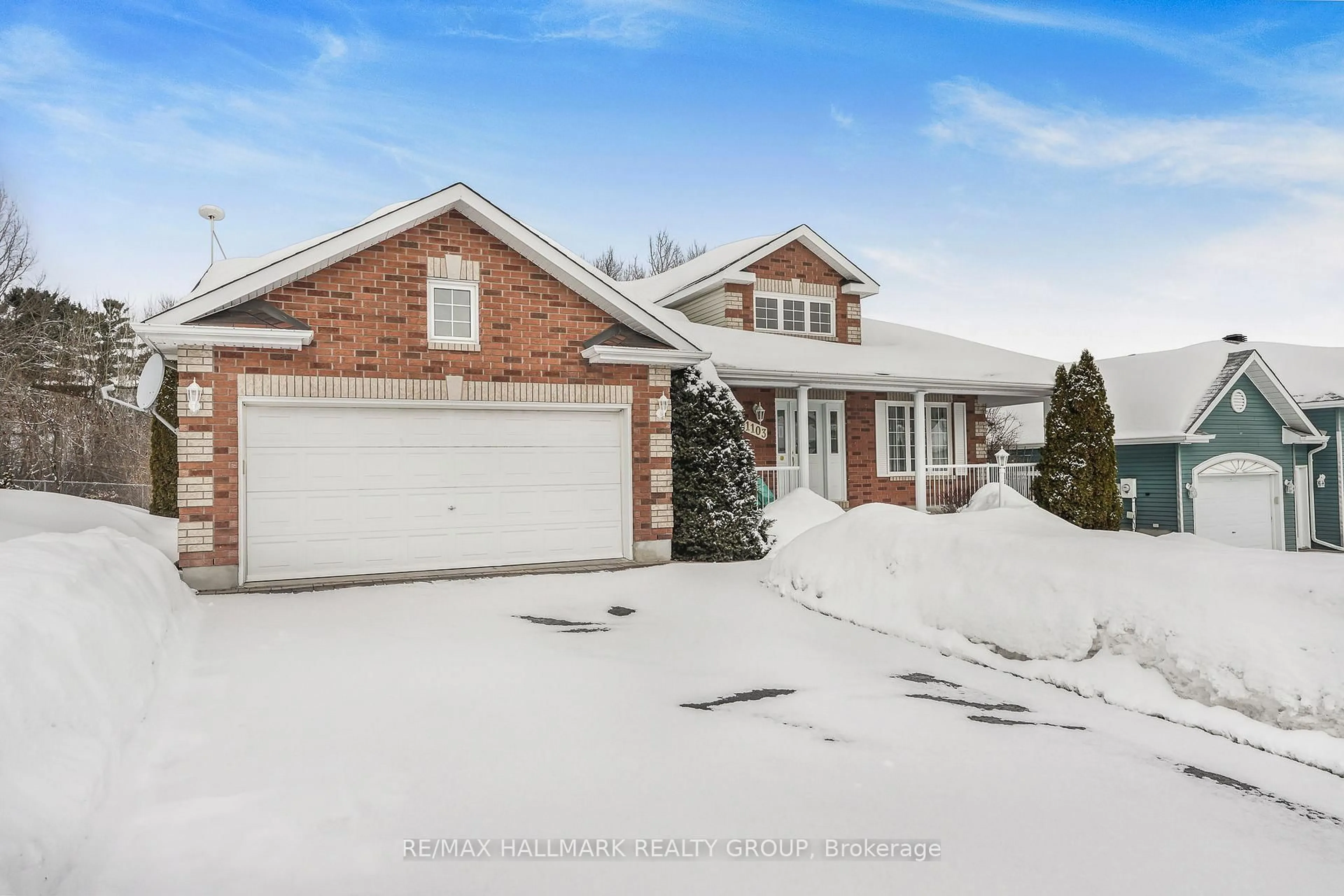 Home with brick exterior material, street for 1103 DES PINS Ave, Clarence-Rockland Ontario K4K 1R1