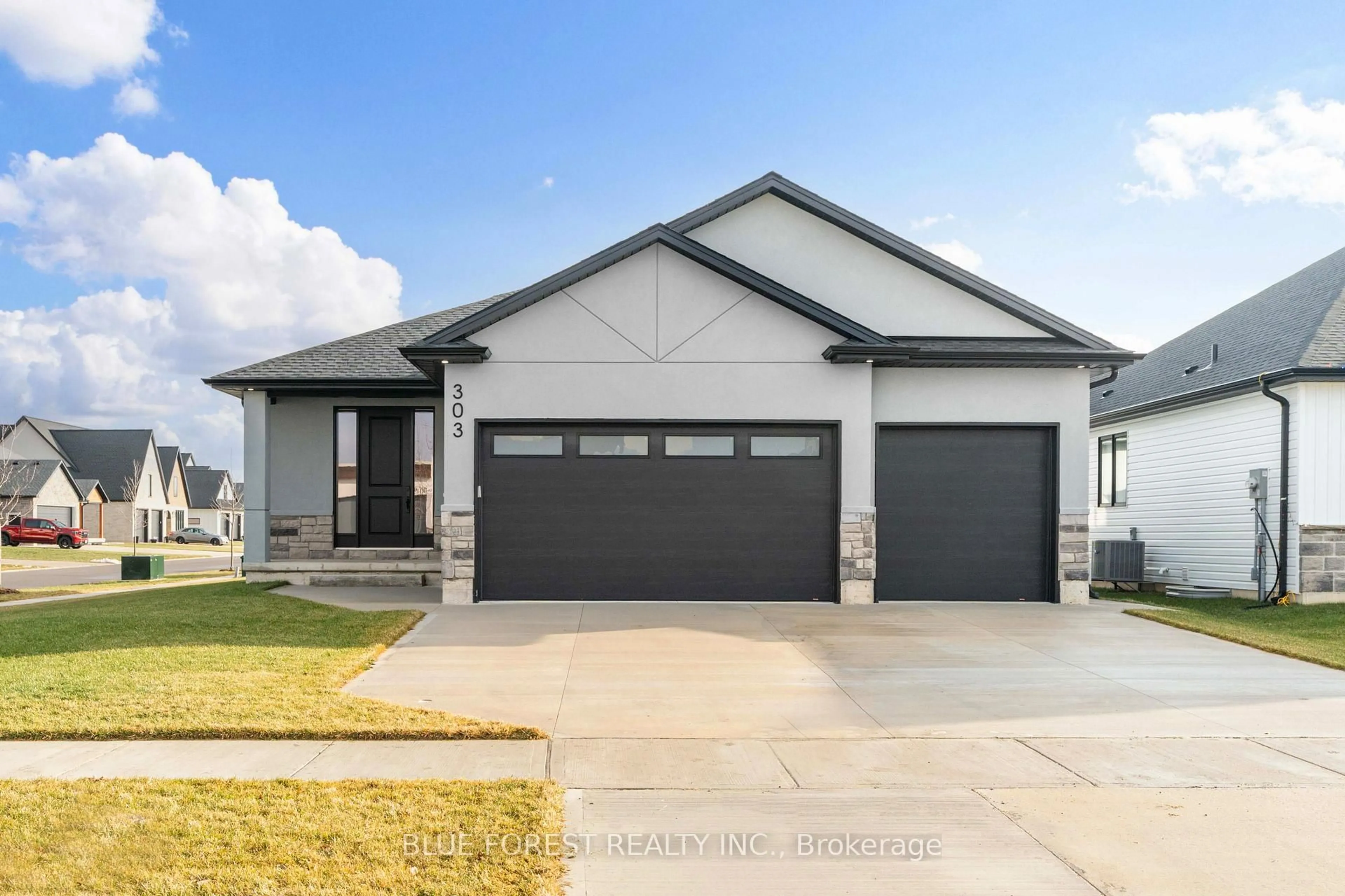 Home with vinyl exterior material, street for 303 Nancy St, Dutton/Dunwich Ontario N0L 1J0