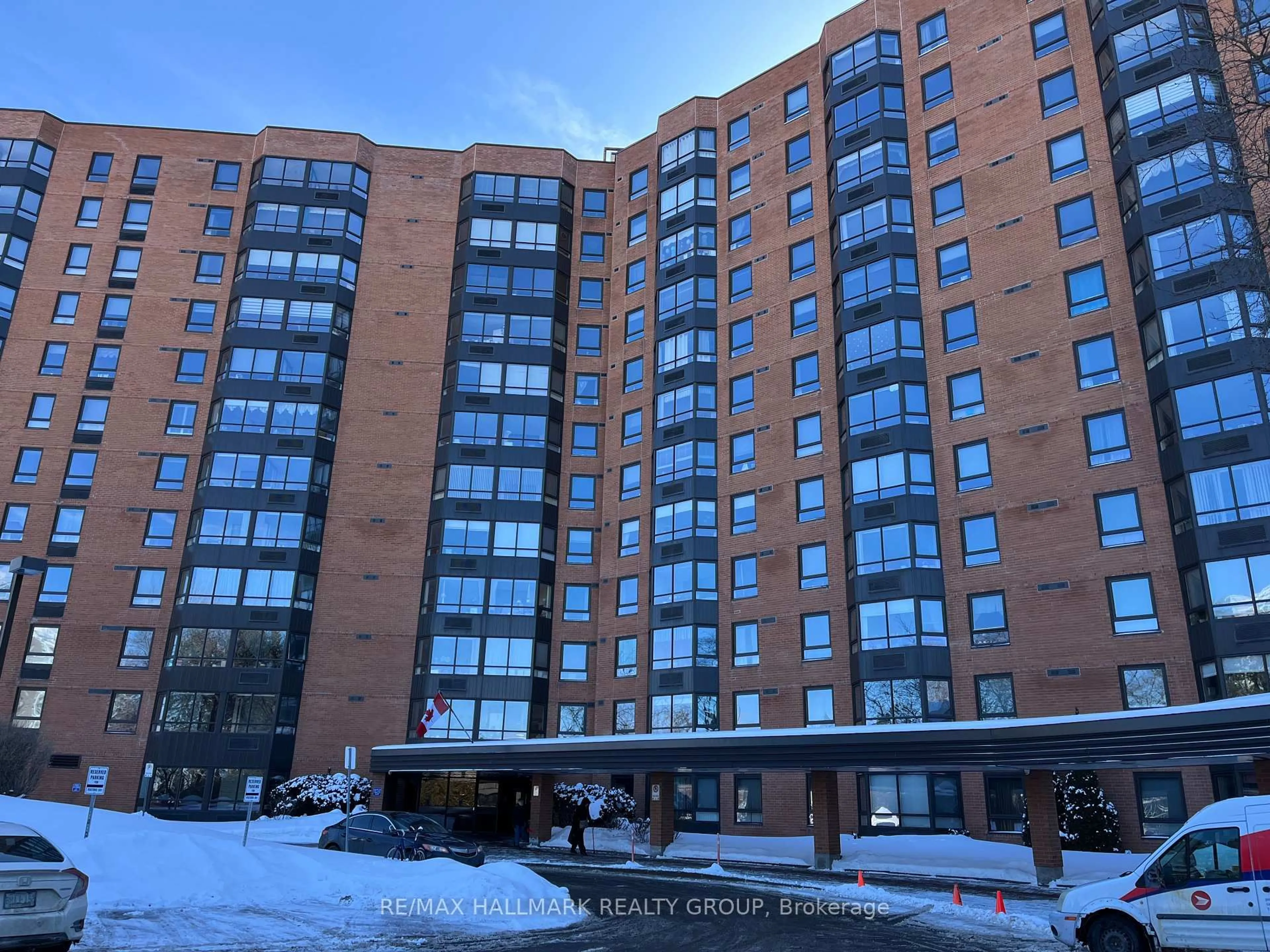 Unknown for 80 Sandcastle Dr #708, Ottawa Ontario K2H 9E7