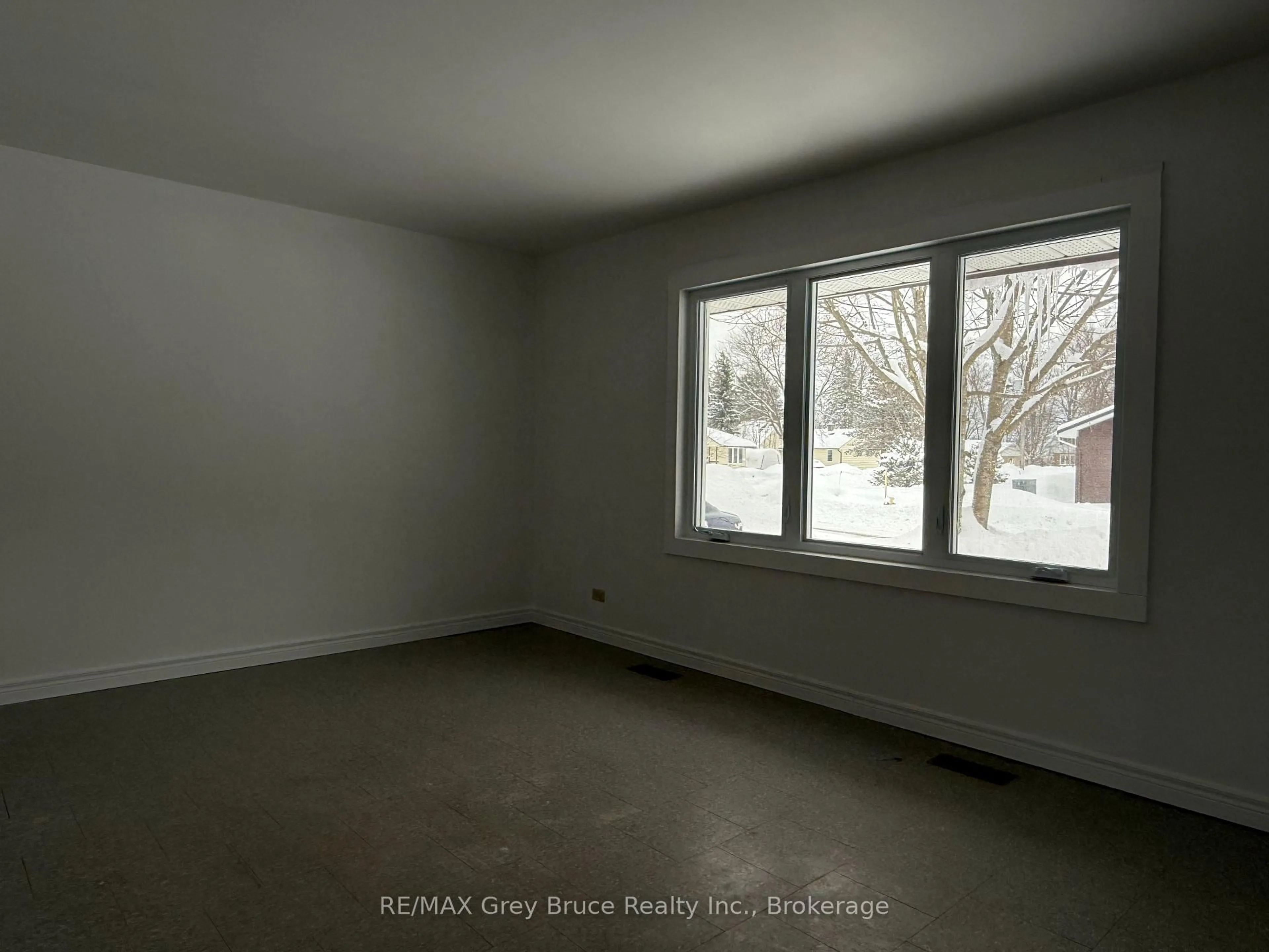 A pic of a room for 1308 7th A Ave, Owen Sound Ontario N4K 5L9