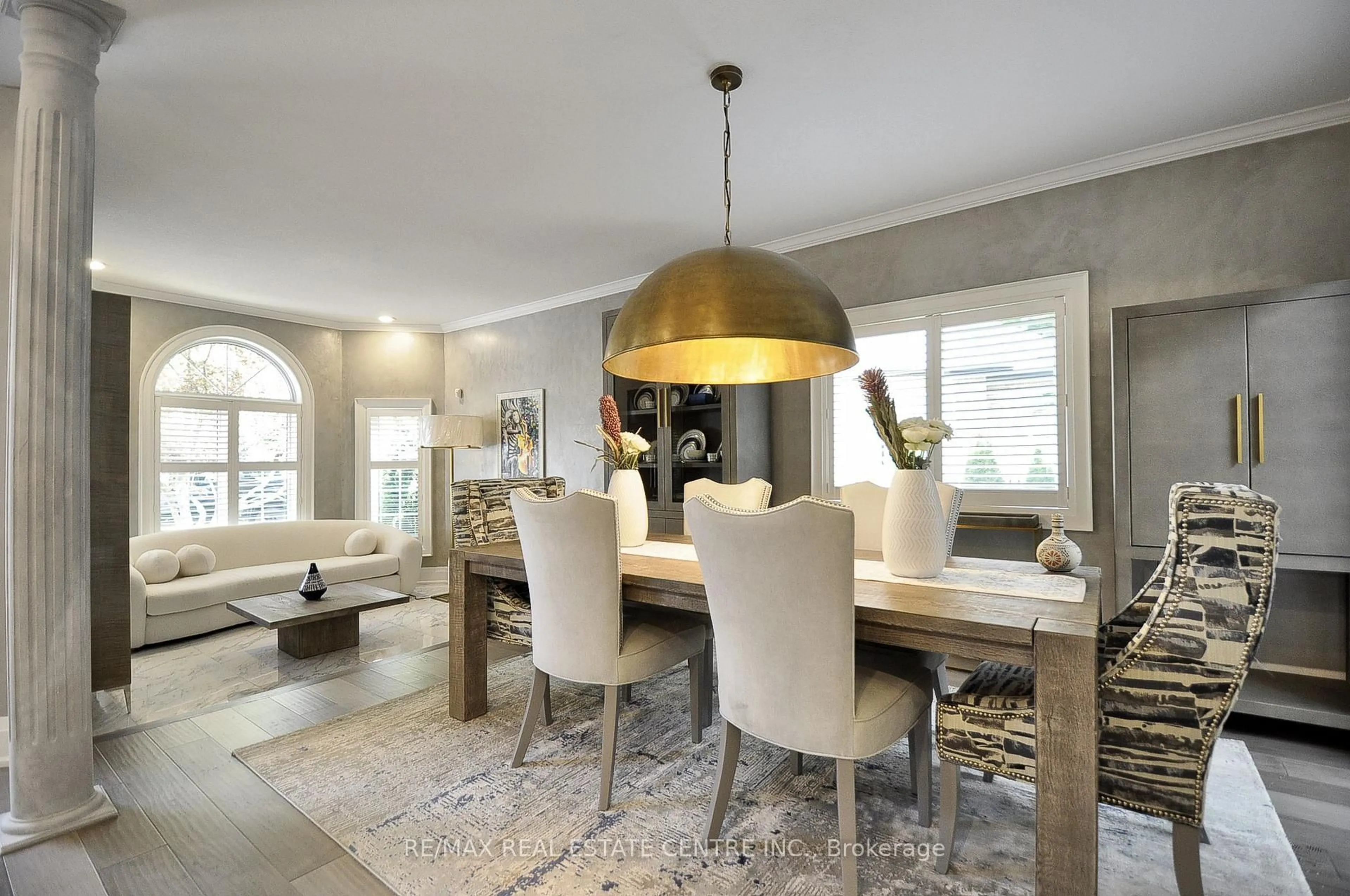 Dining room, unknown for 27 Woodmans Crt, Kitchener Ontario N2P 2B2