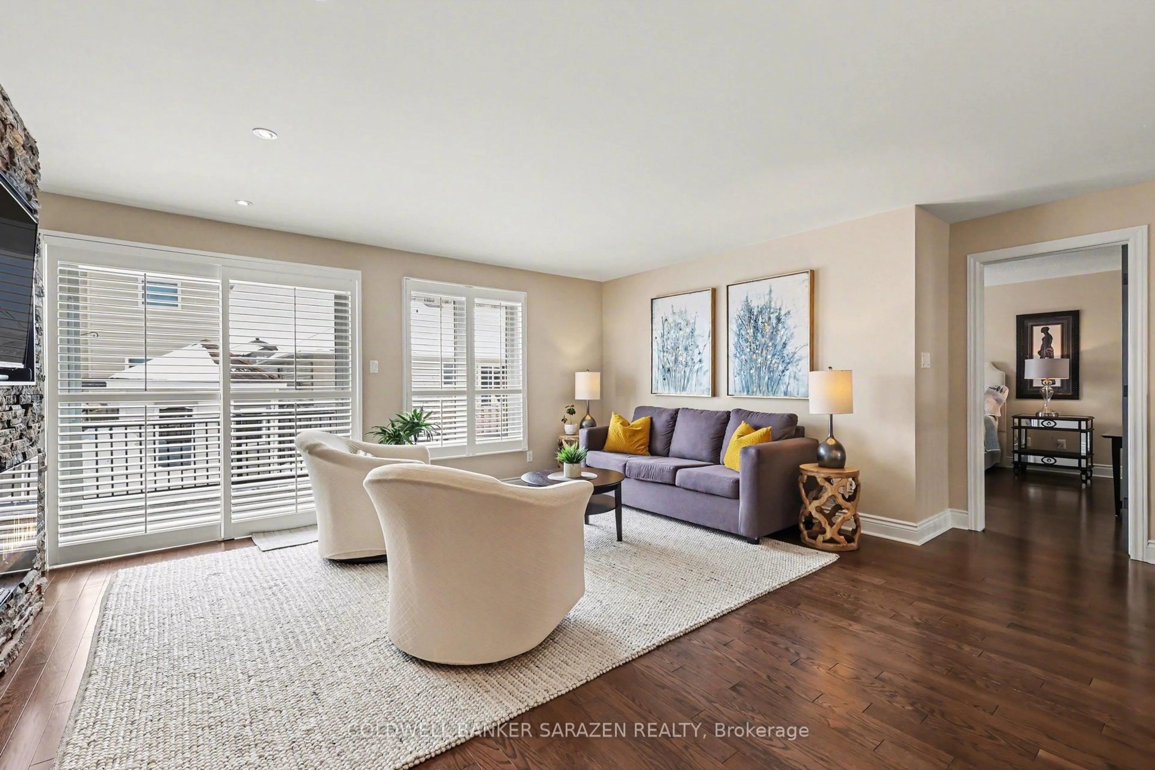 Living room with furniture, unknown for 518 Kilburn St, Almonte Ontario K0A 1A0