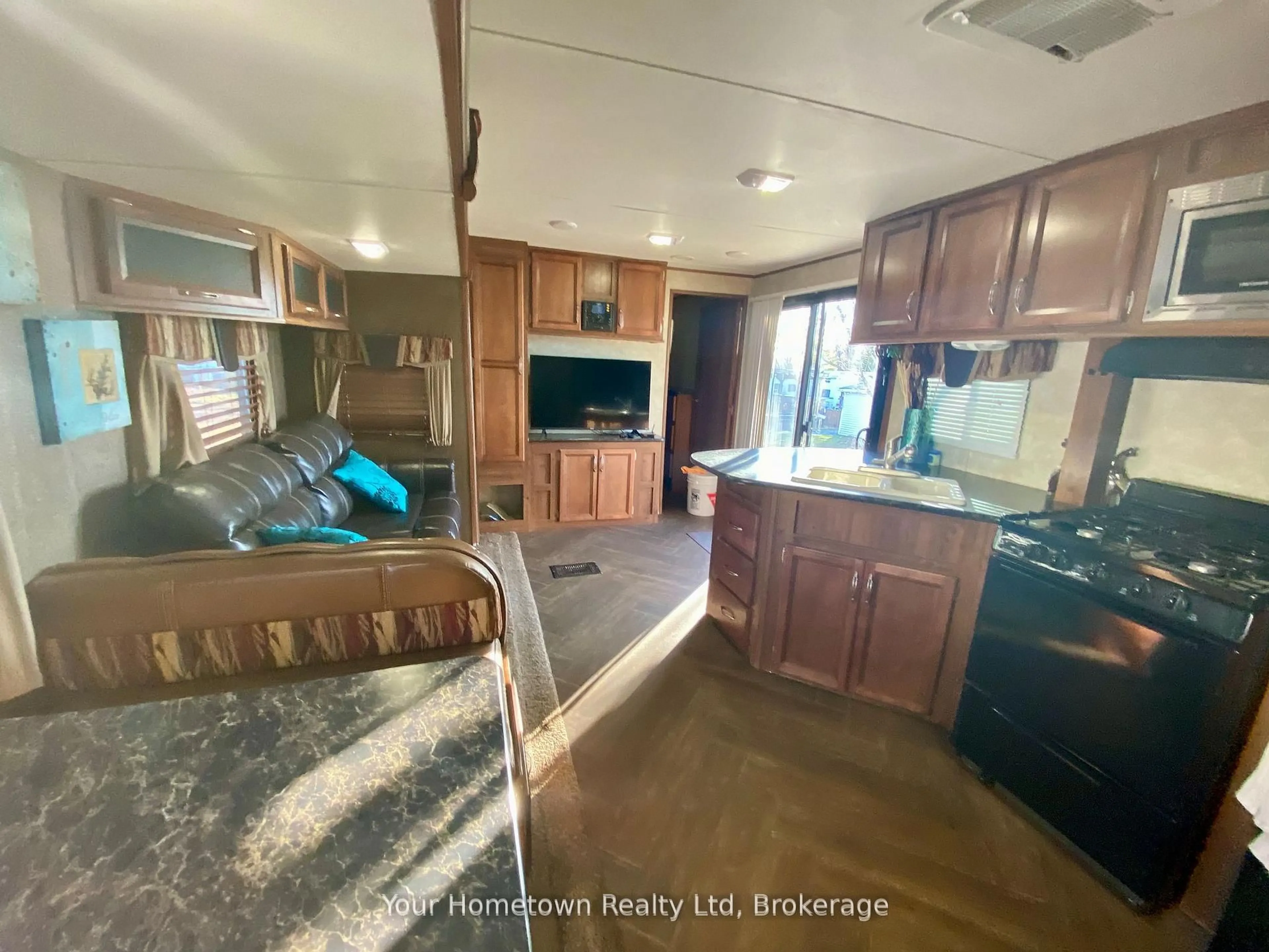 Unknown for 1647 Fir Pl, Centre Wellington Ontario N1M 2W5