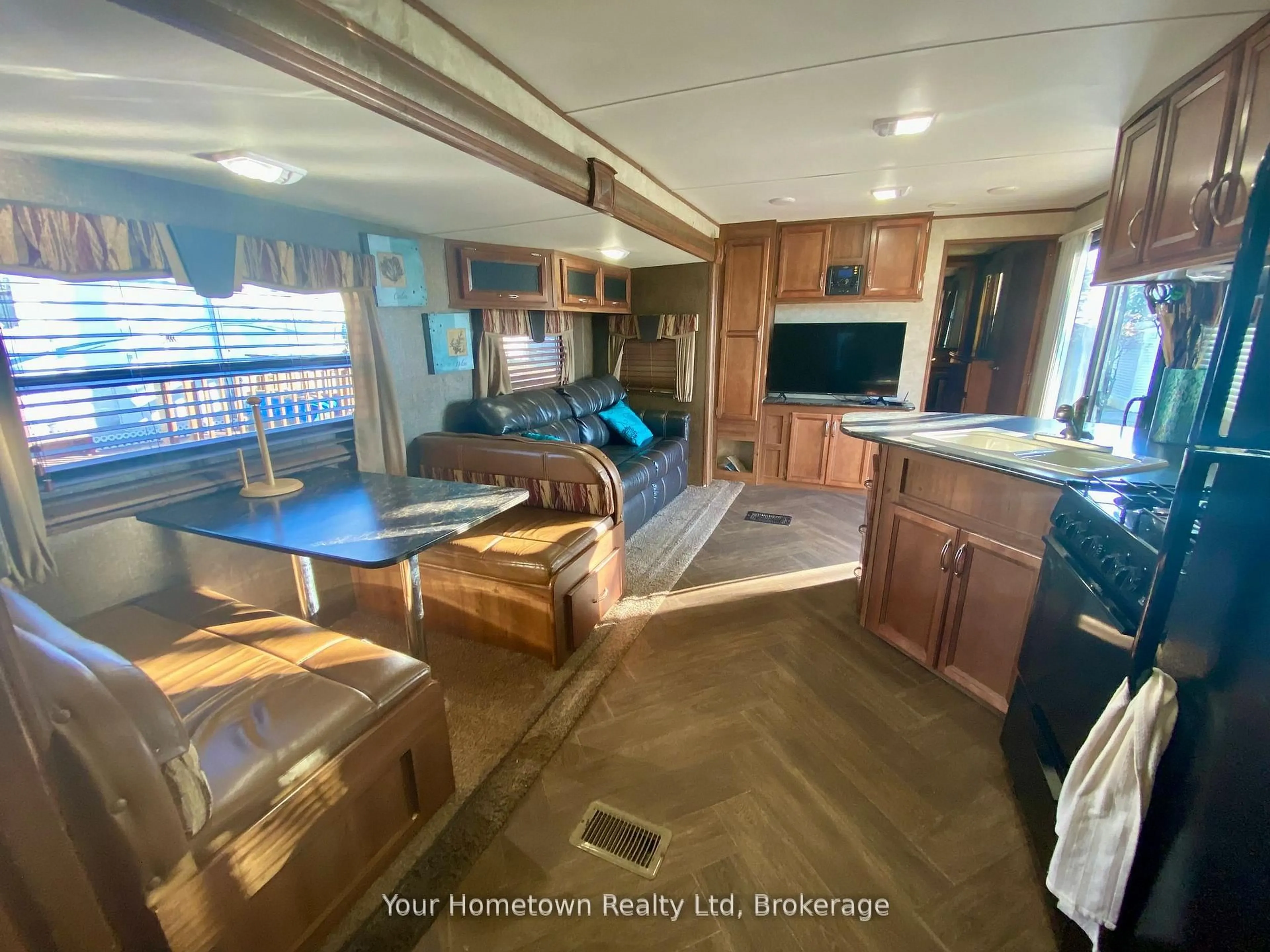 A pic of a room for 1647 Fir Pl, Centre Wellington Ontario N1M 2W5