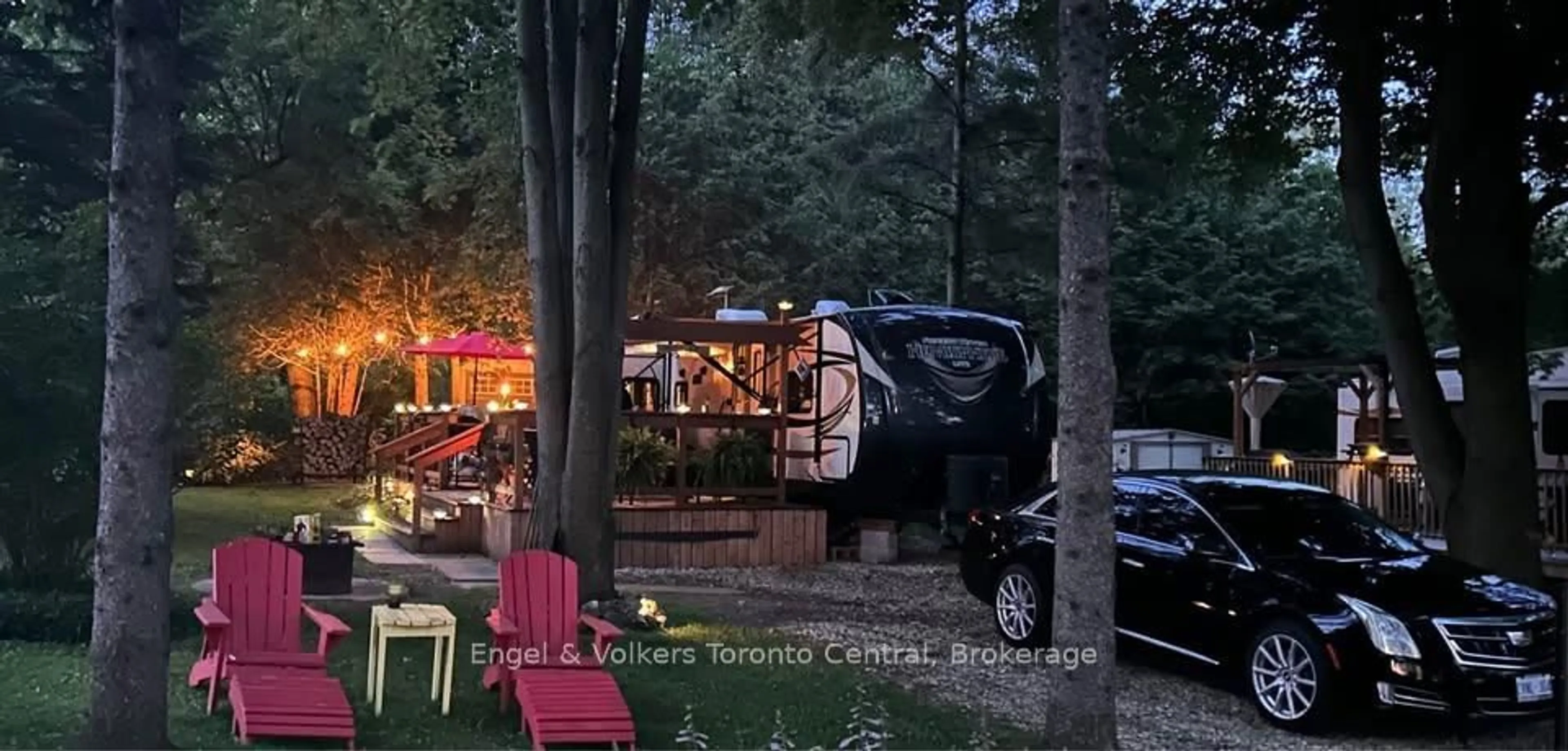 Patio, street for 7489 SIDERAOD 5 E #H 21, Wellington North Ontario N0G 2L0