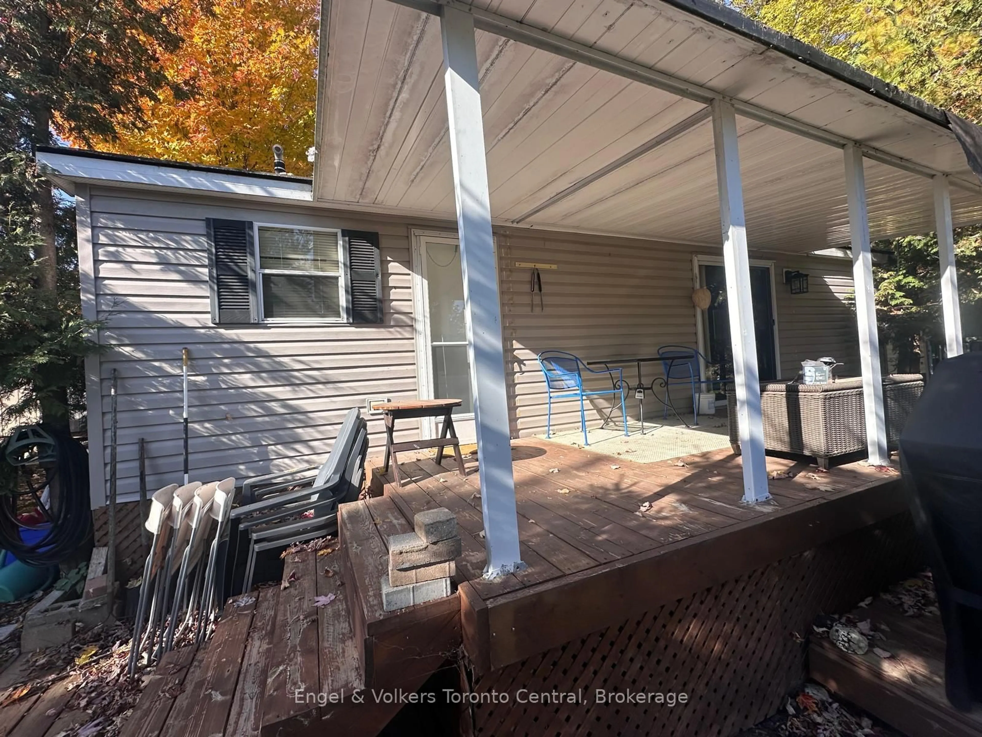 Unknown for 7489 SIDEROAD 5 #E7, Wellington North Ontario N0G 2L0