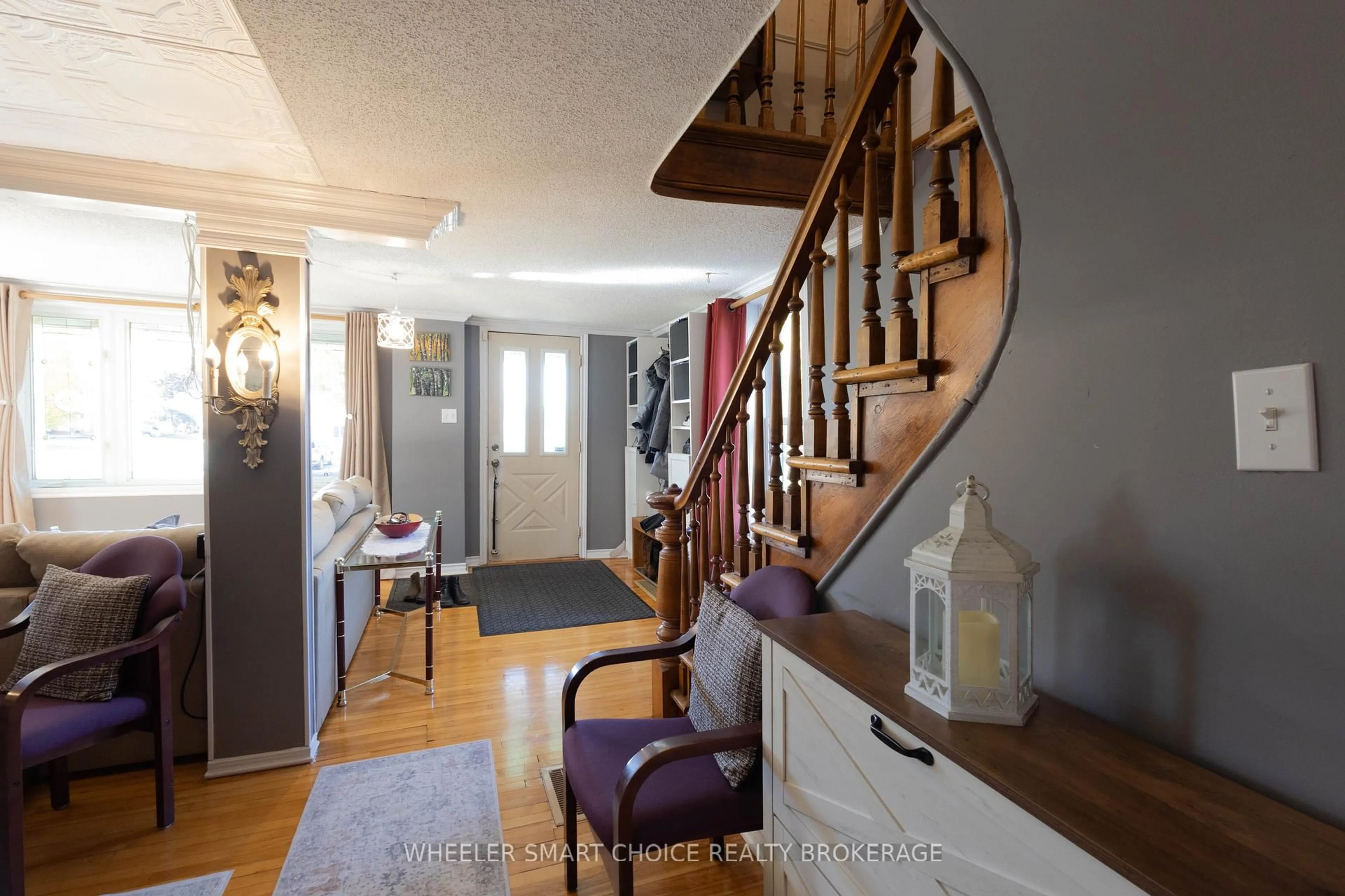 Indoor entryway for 40 St Laurent Ave, South Stormont Ontario K0C 1P0