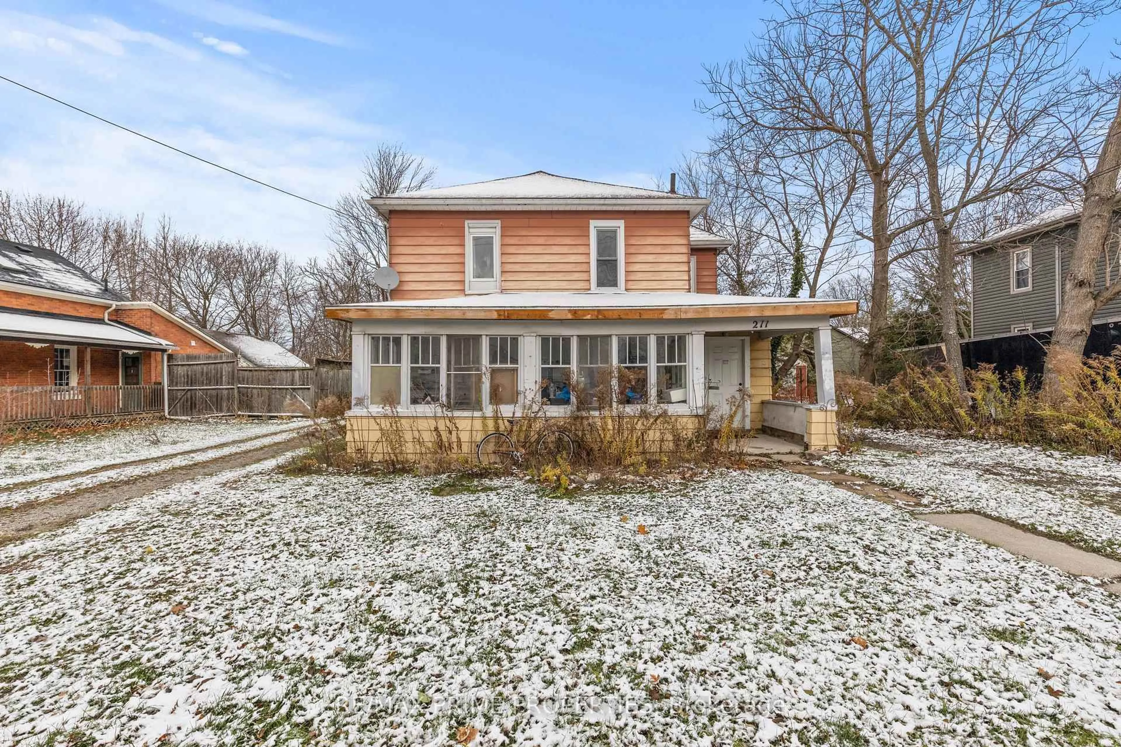 Unknown for 211 Forest St, Haldimand Ontario N1A 1P2