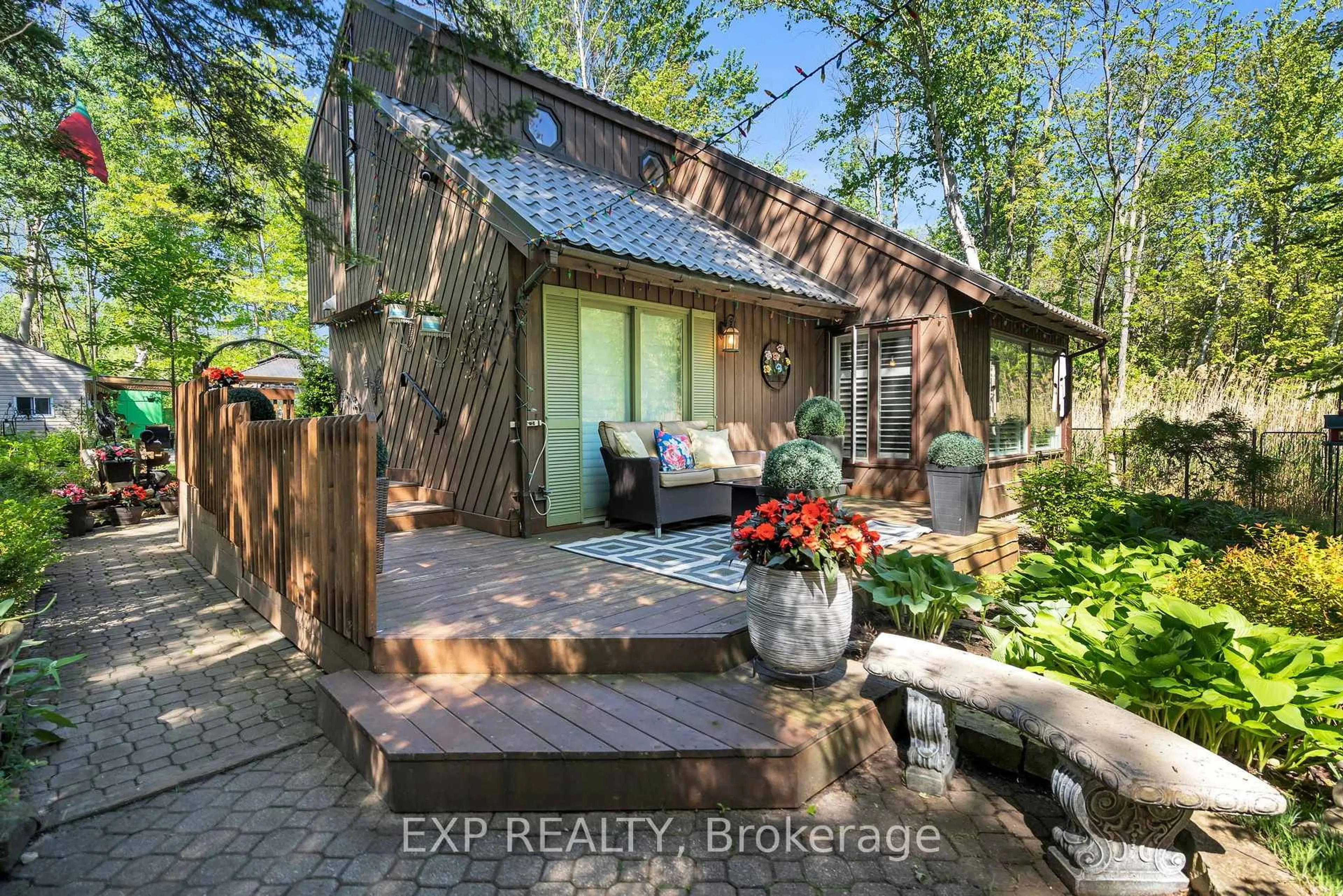 Unknown for 180 Brophy's Lane, Blue Mountains Ontario L9Y 0K5