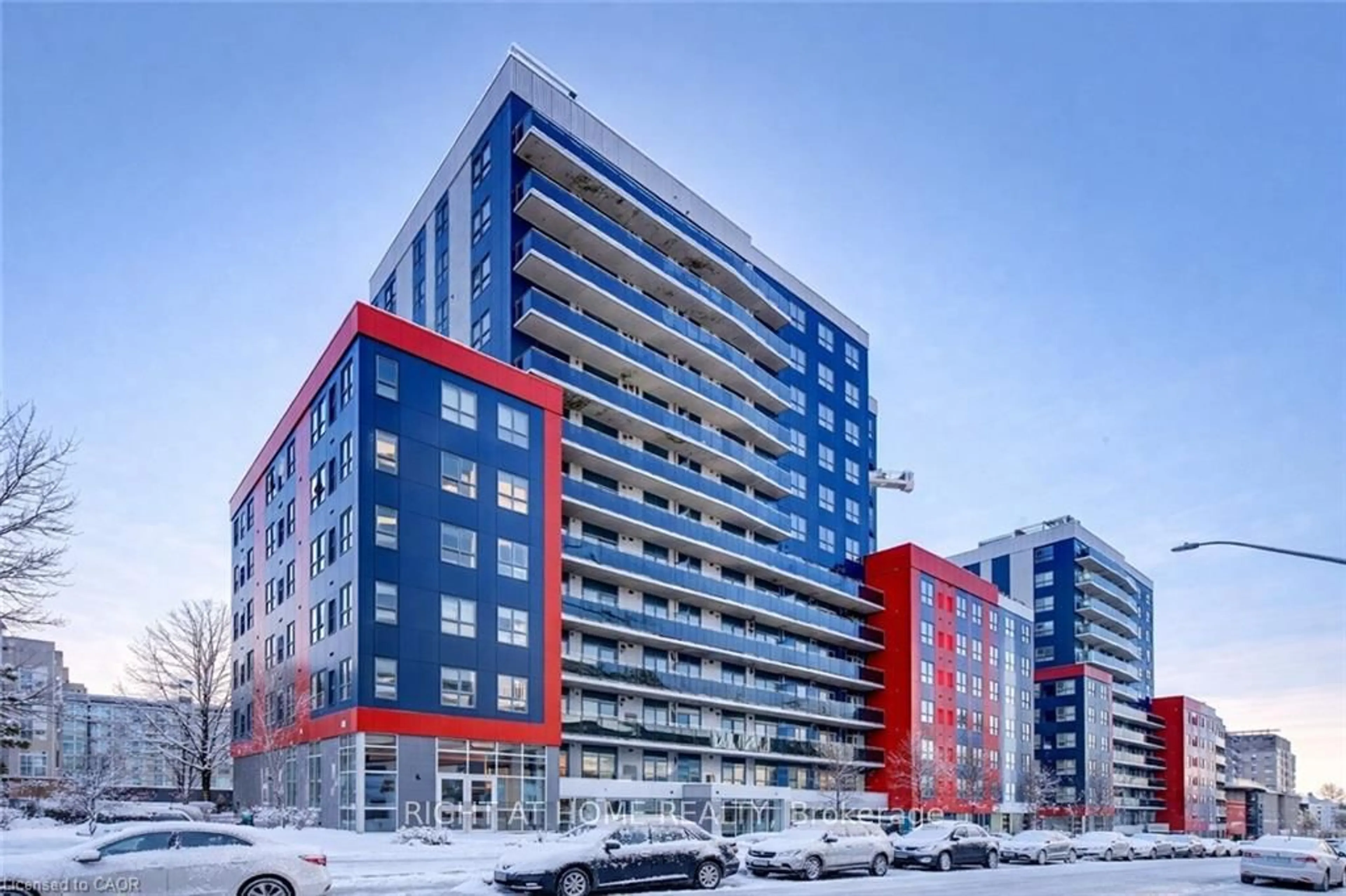 Unknown for 258A Sunview St #121, Waterloo Ontario N2L 0H6