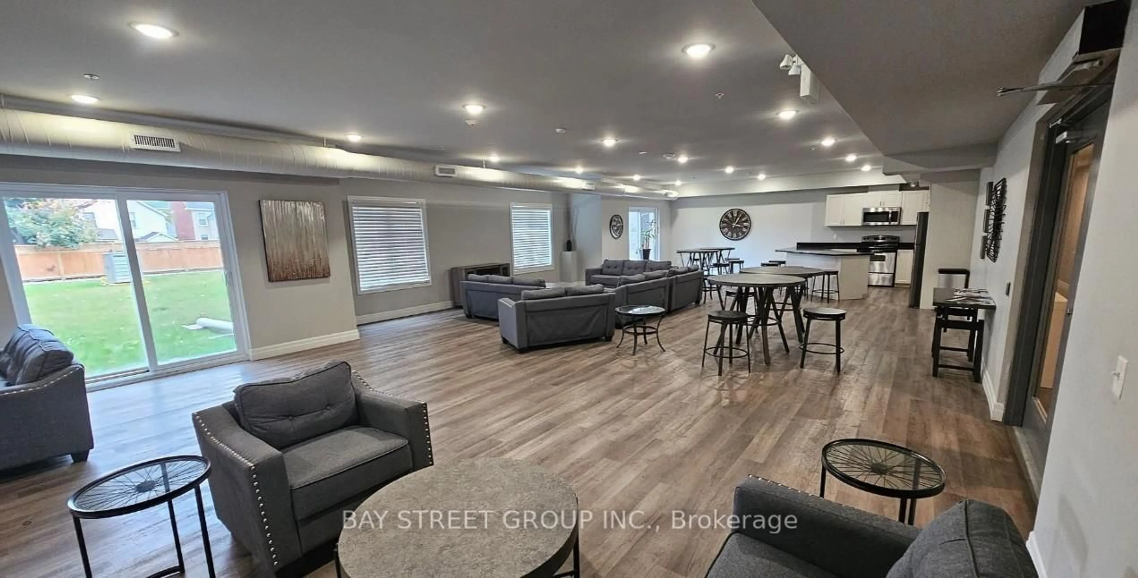 Unknown for 501 Frontenac St #213, Kingston Ontario K7K 4L9