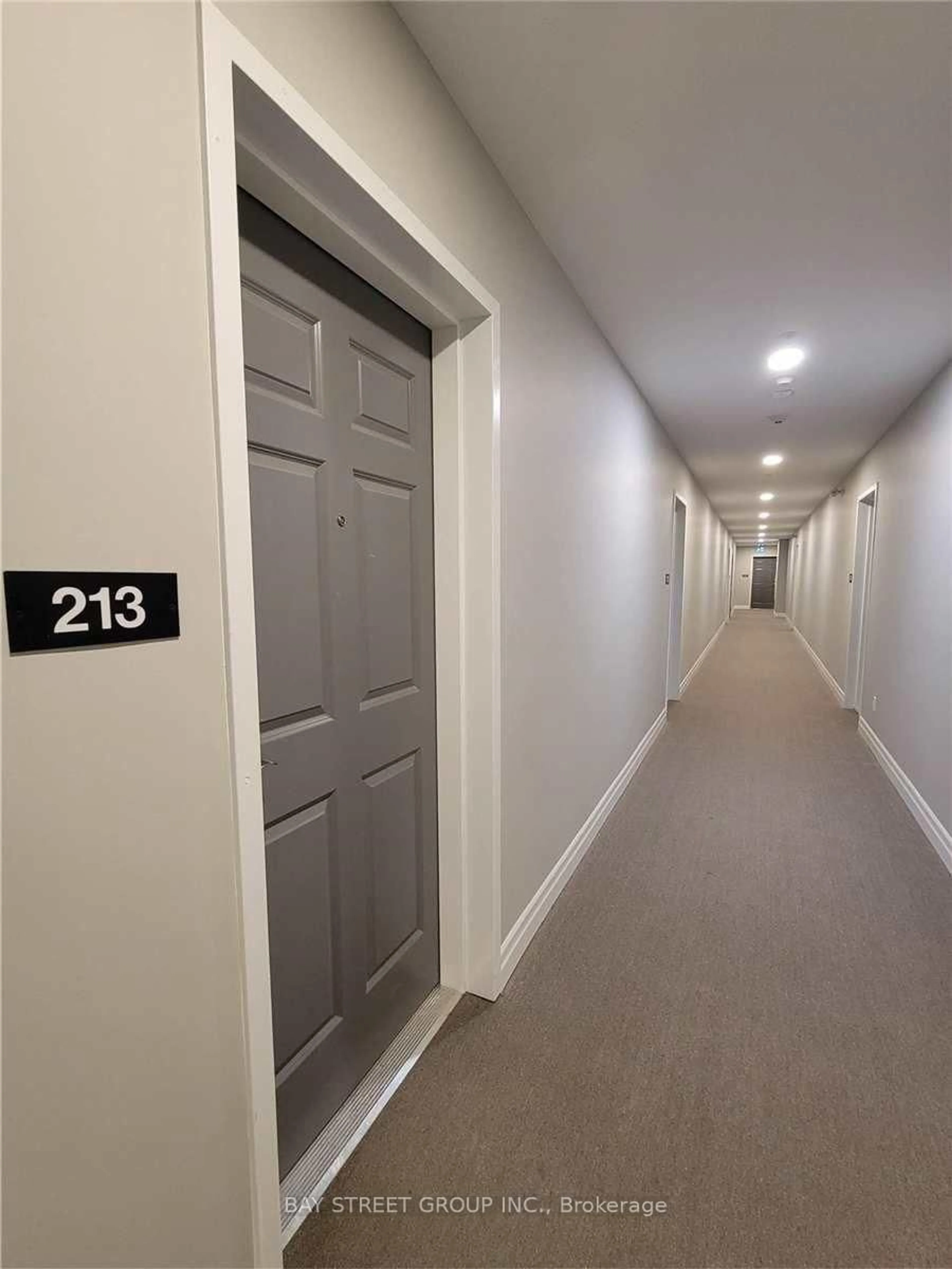 A pic of a room for 501 Frontenac St #213, Kingston Ontario K7K 4L9