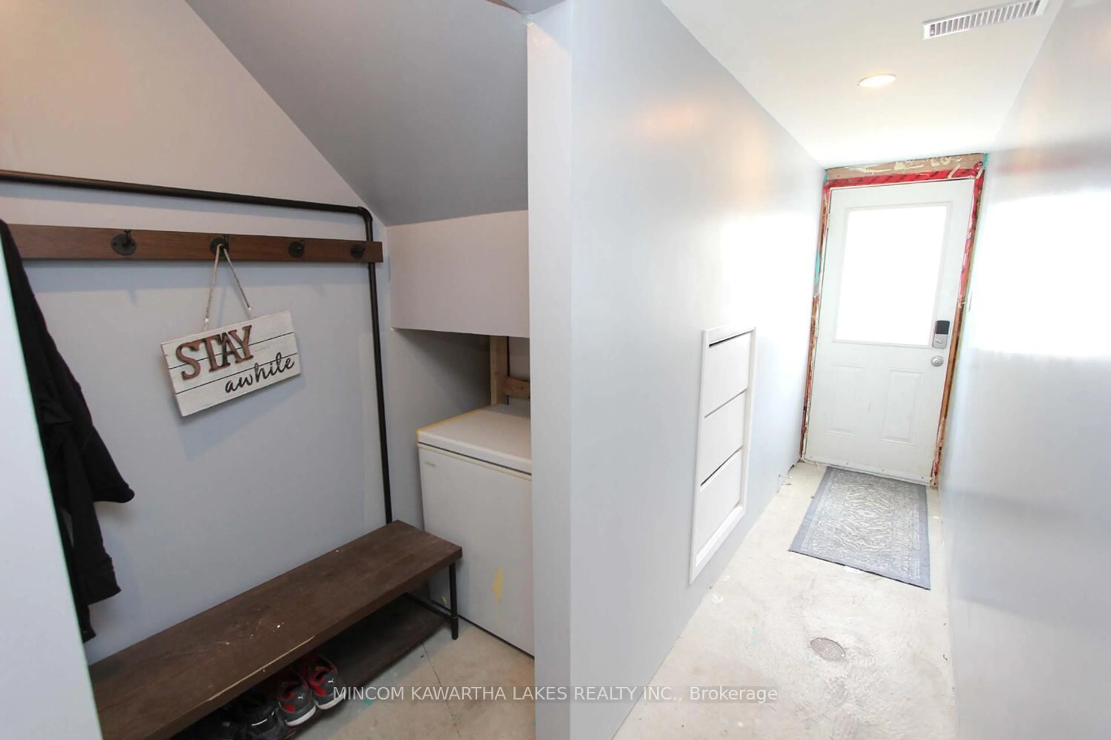 Unknown for 67 Brookside St, Cavan Monaghan Ontario L0A 1G0