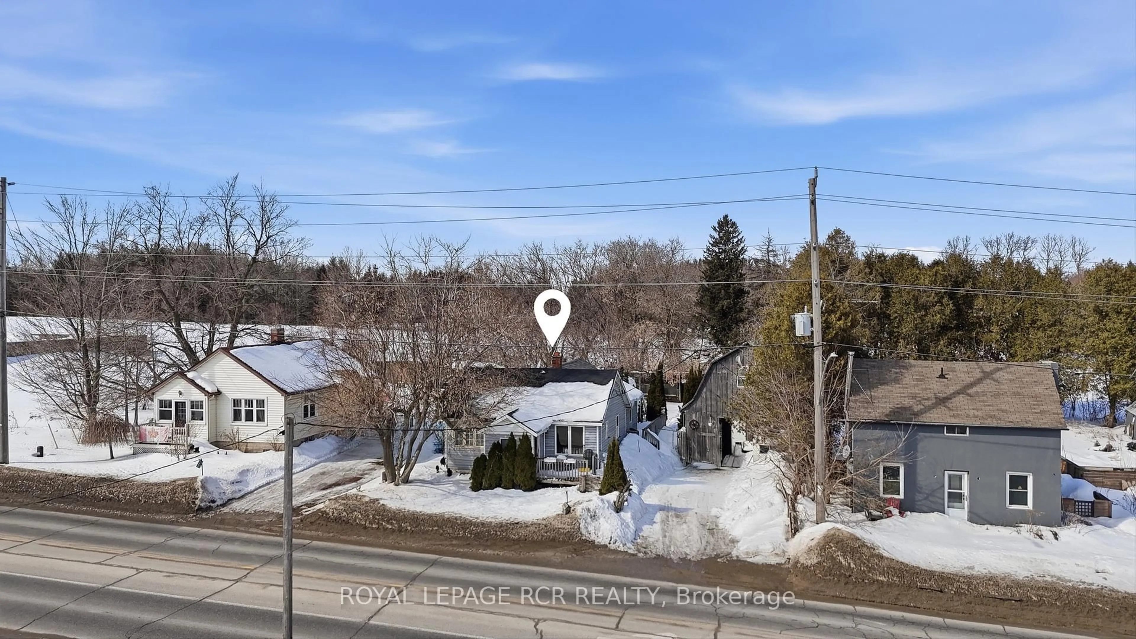 A pic from outside/outdoor area/front of a property/back of a property/a pic from drone, street for 8894 Wellington 124, Erin Ontario N1H 6H7