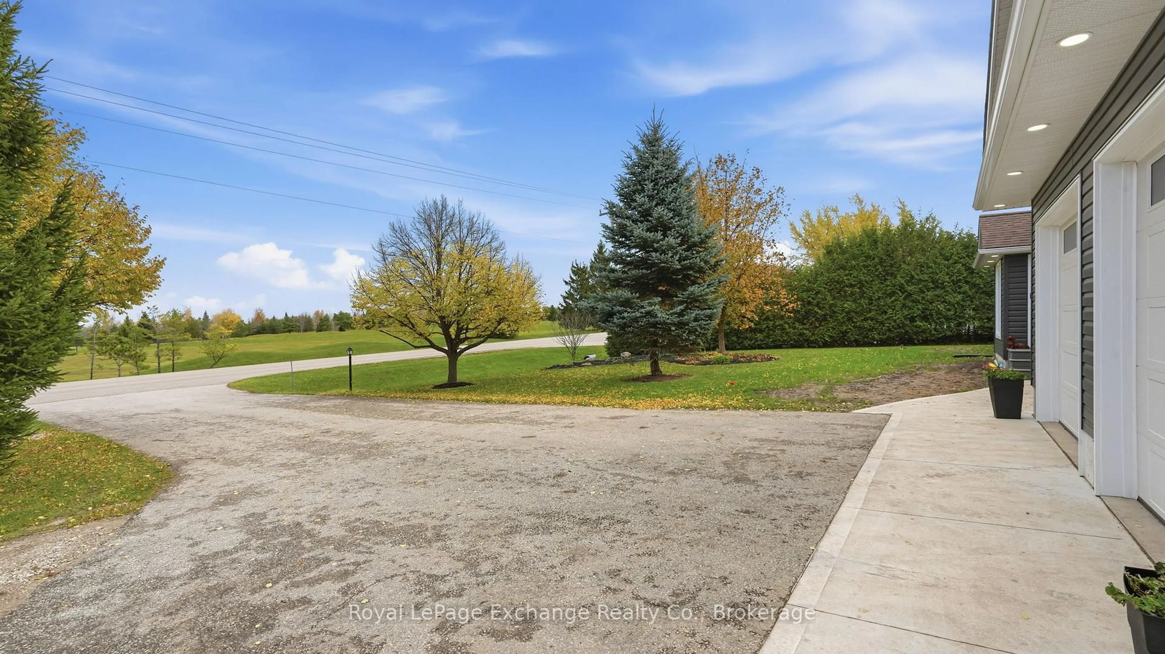 Patio, unknown for 2295 12th Concession, Huron-Kinloss Ontario N2Z 2X3
