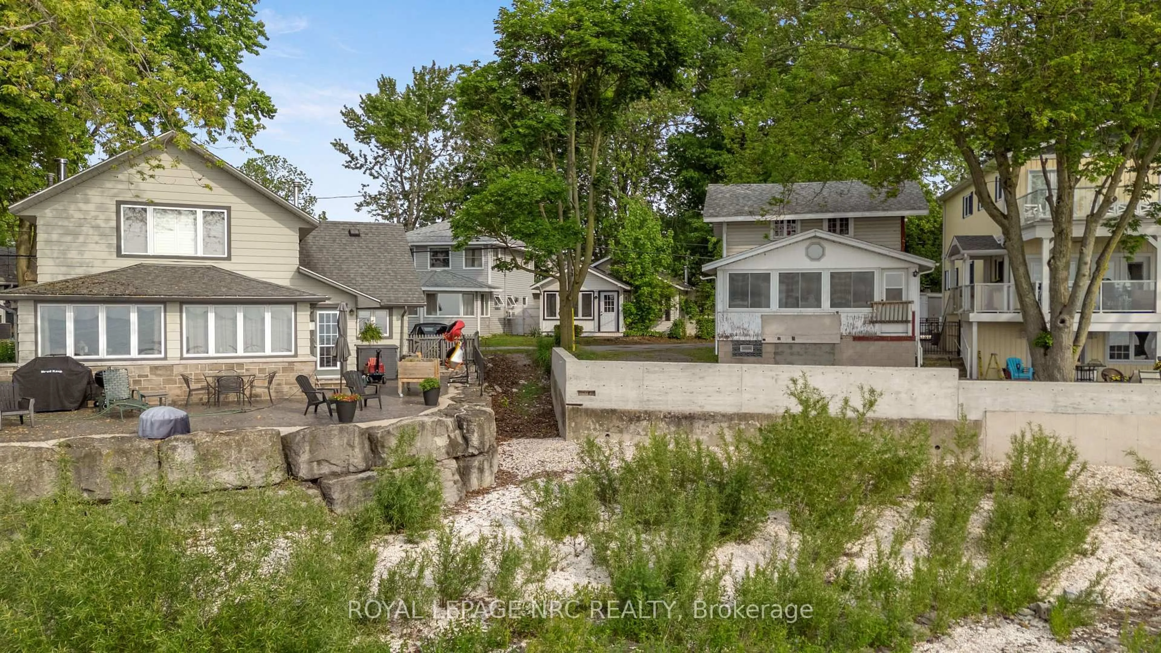 Patio, unknown for 3786 Terrace Lane, Fort Erie Ontario L0S 1B0