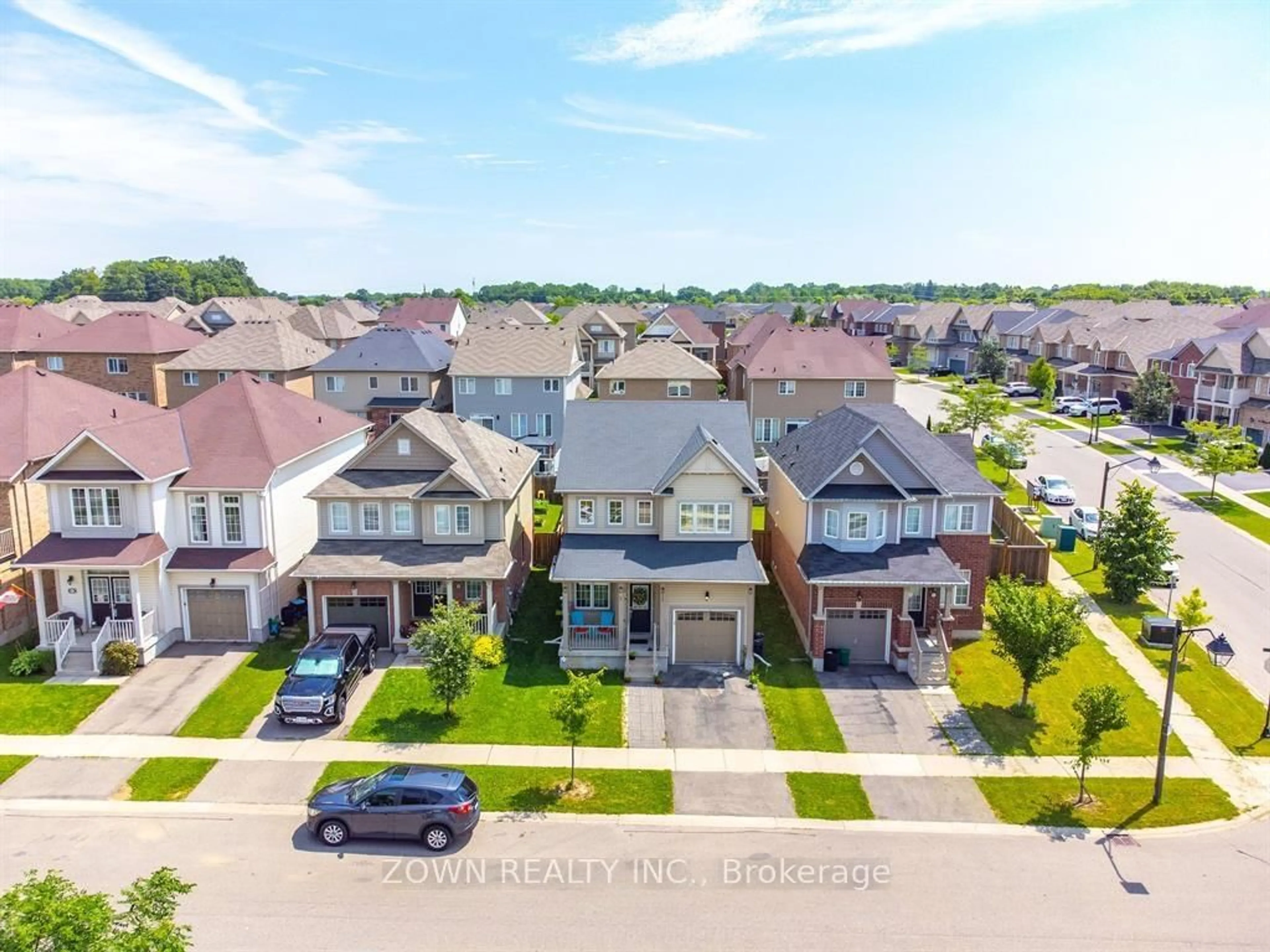 A pic from outside/outdoor area/front of a property/back of a property/a pic from drone, street for 101 Warner Lane, Brantford Ontario N3T 5L5