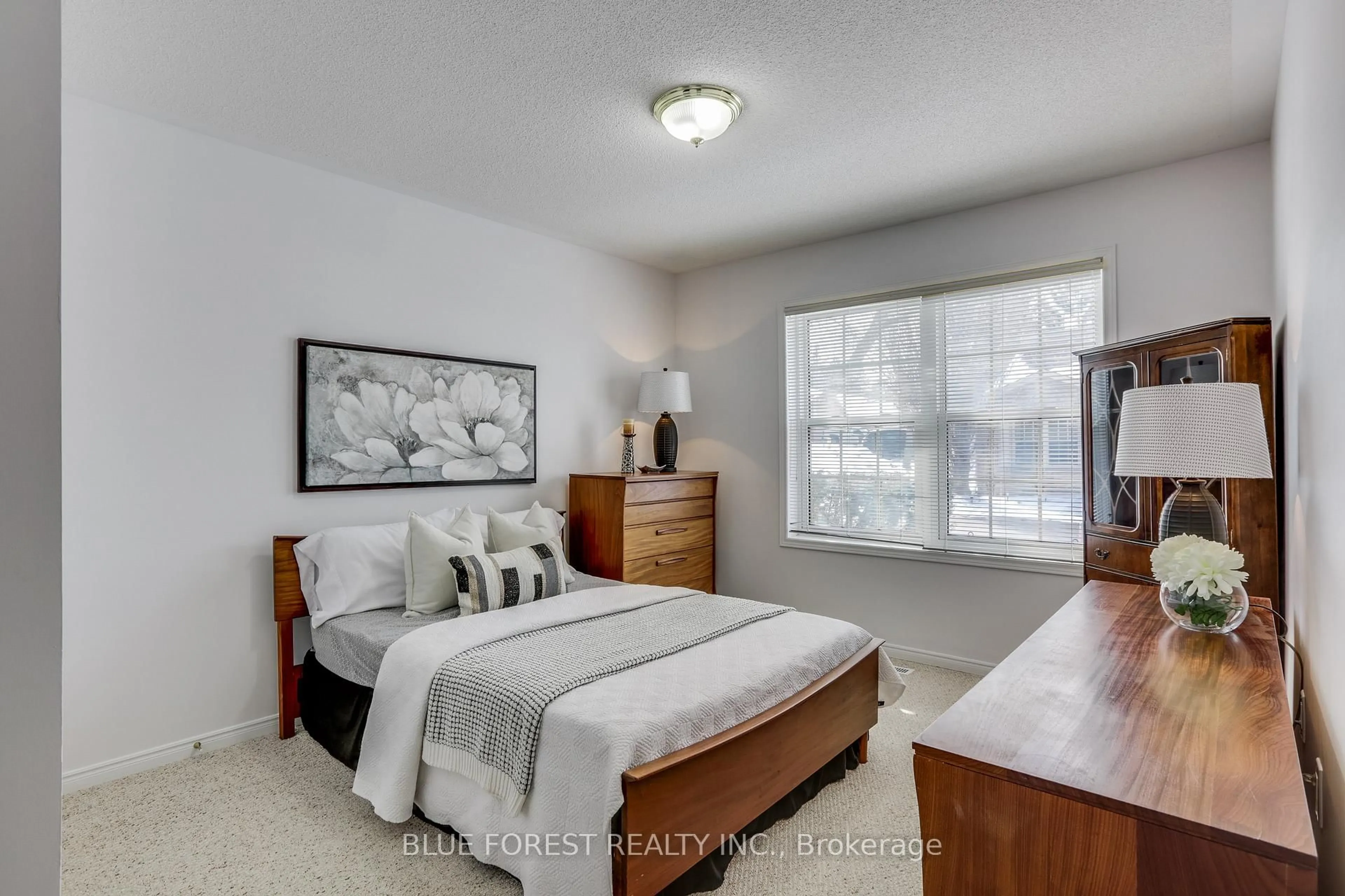 Bedroom with bed, unknown for 680 Commissioners Rd #21, London South Ontario N6K 4T8