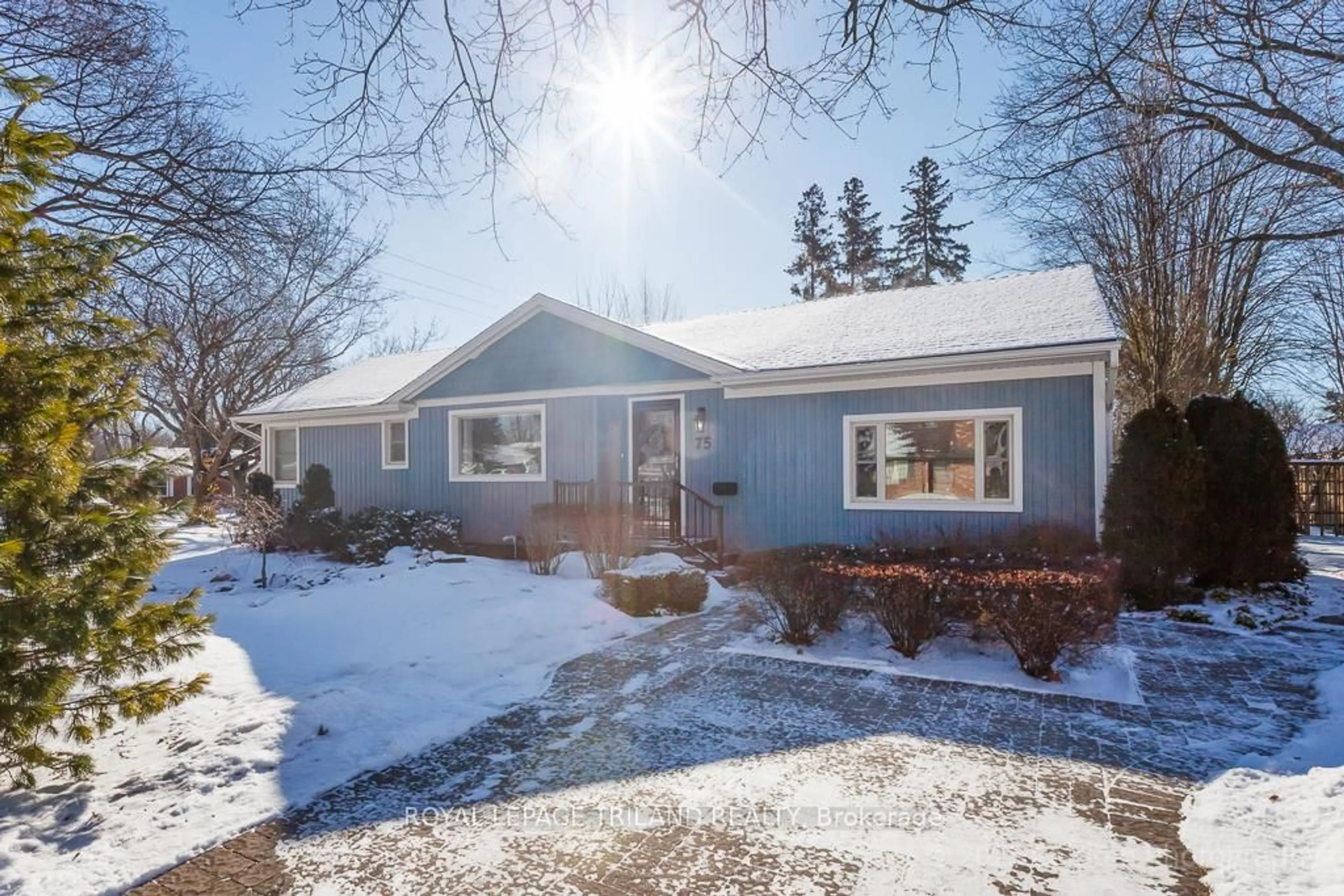 Home with vinyl exterior material, street for 75 David St, London South Ontario N6P 1B4