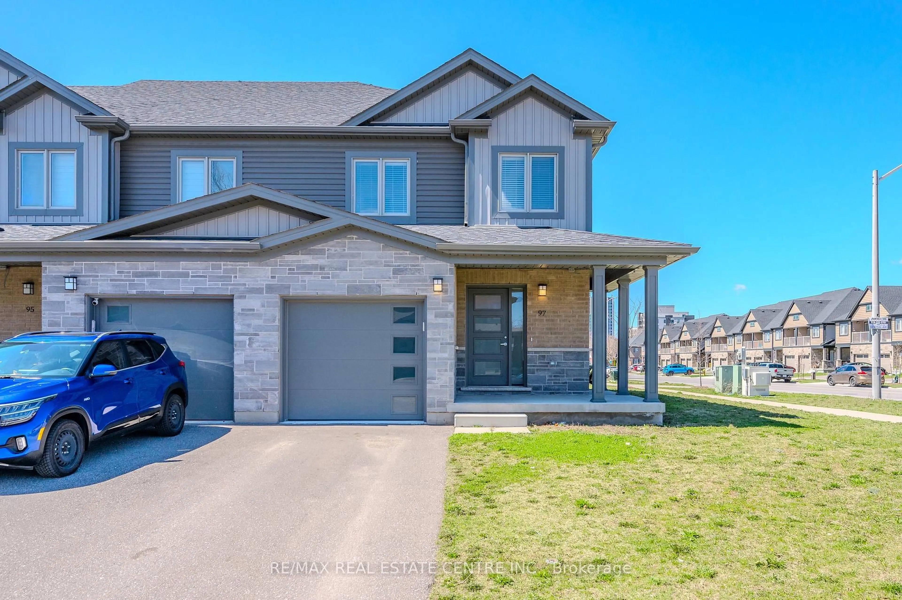 Home with brick exterior material, street for 97 Nieson St, Cambridge Ontario N1R 0B9